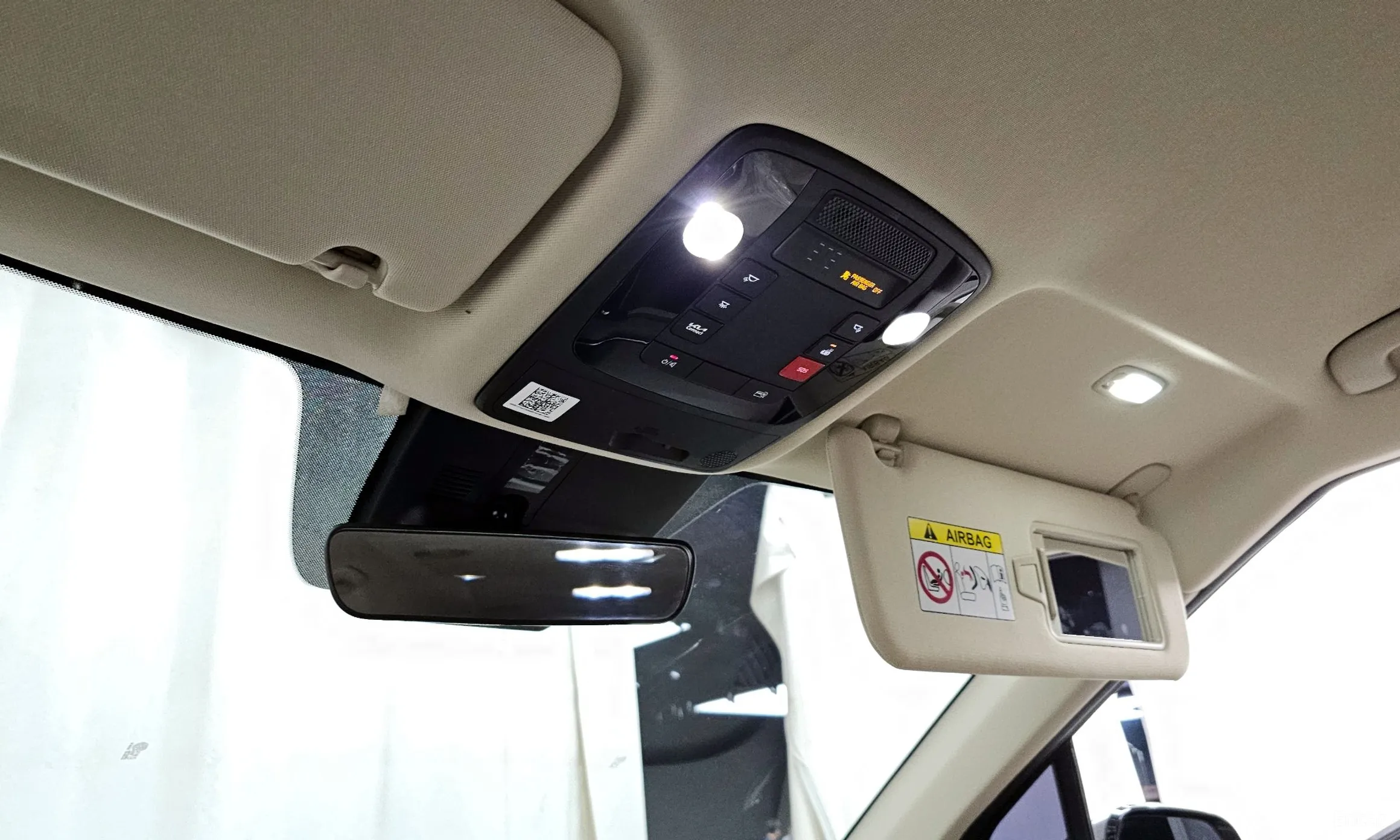 Kia Carnival Gen 4 превью 17