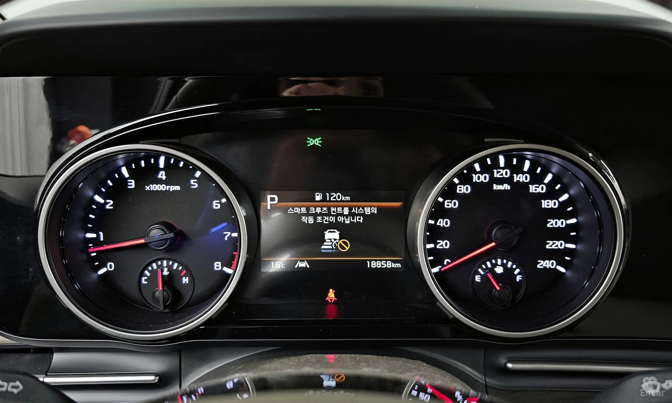 Kia Carnival Gen 4 превью 8