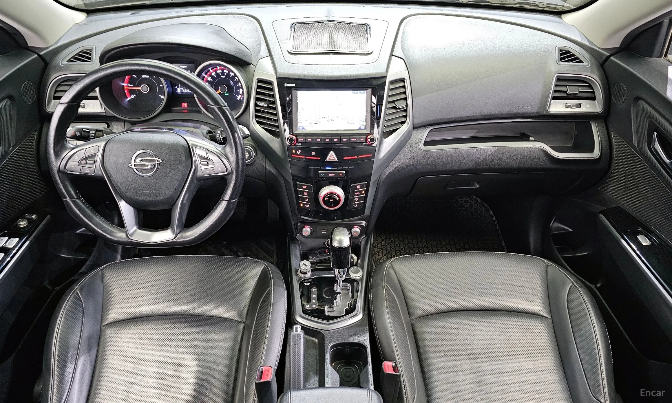 KG Mobility (SsangYong) Tivoli Armor превью 4