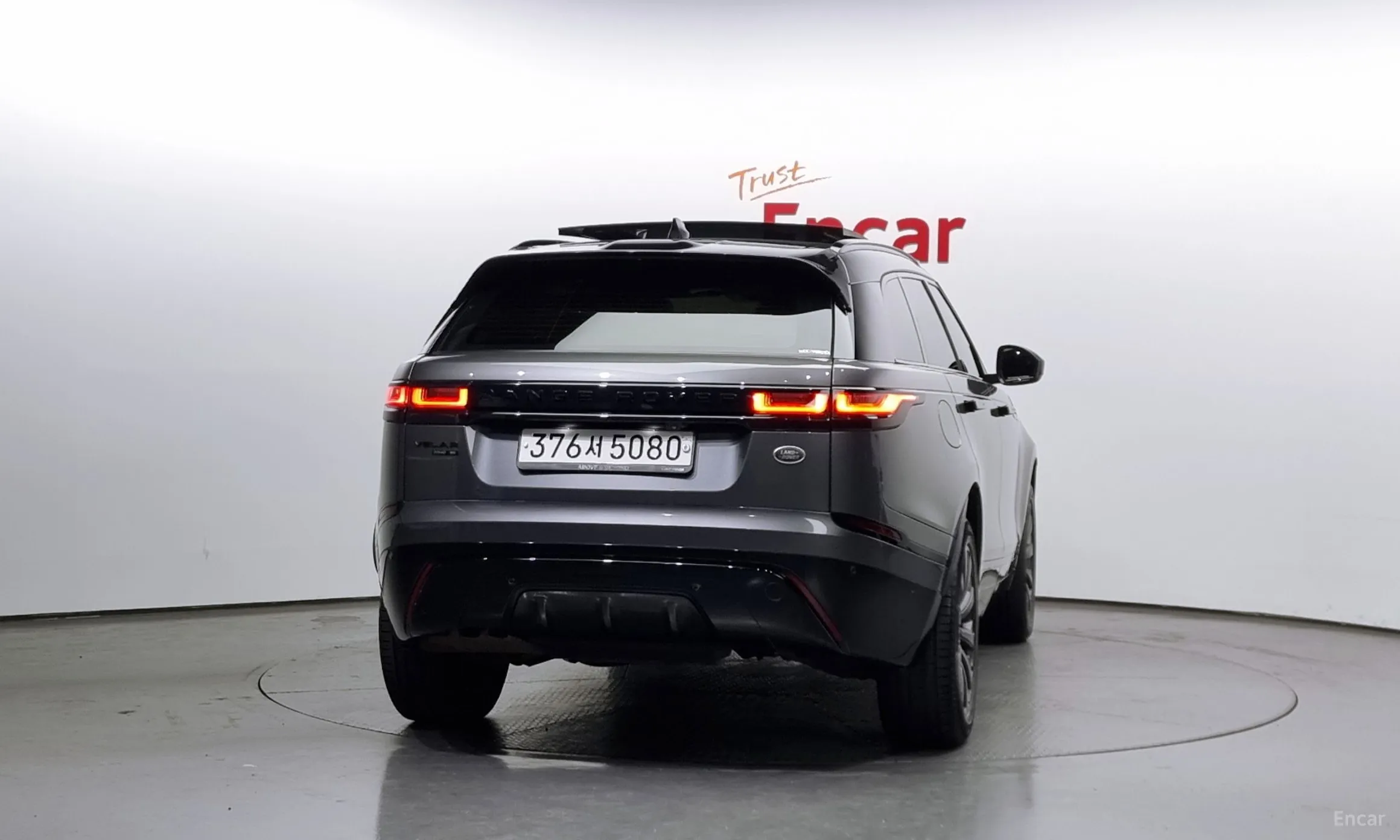 Land Rover Range Rover Bella превью 3