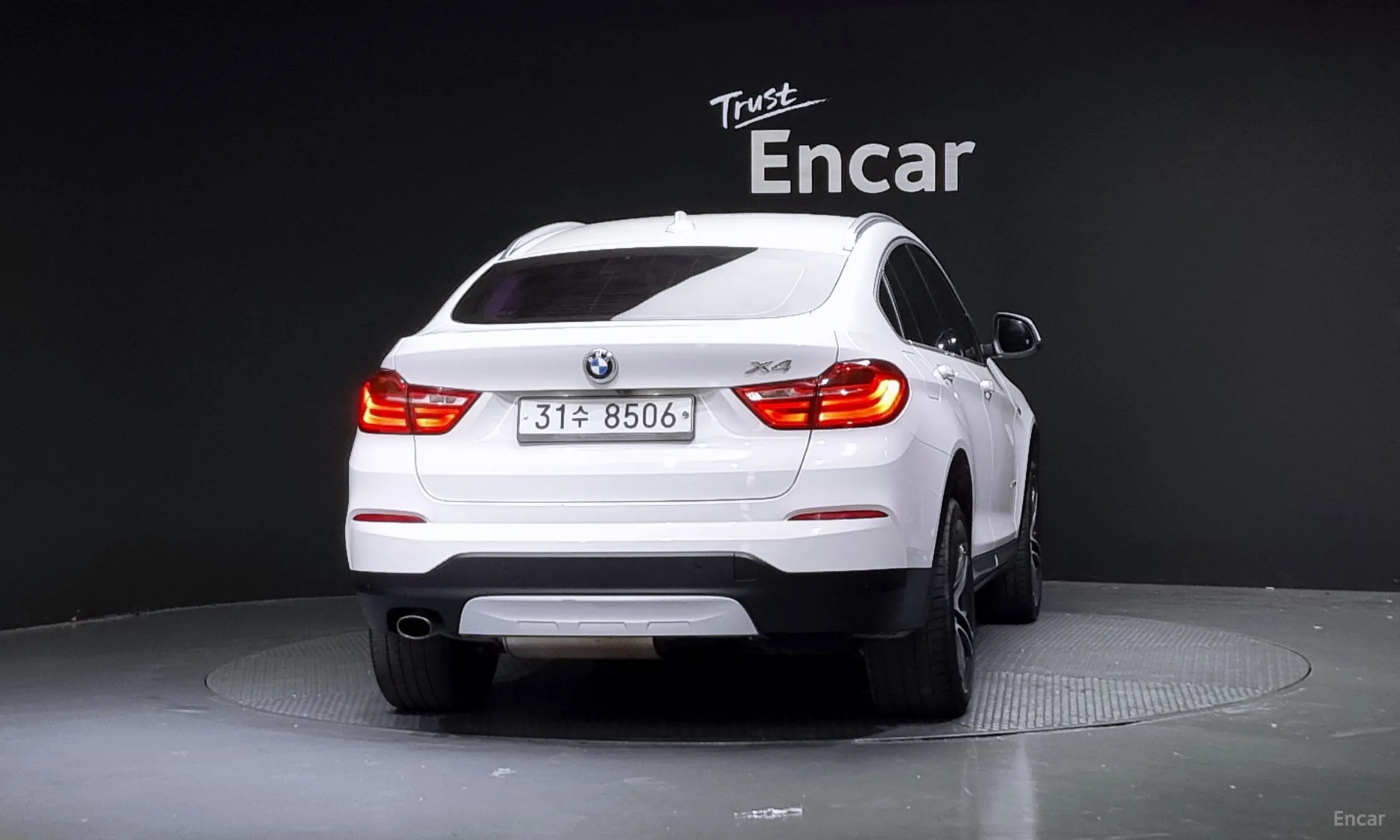 BMW X4 (F26) превью 3