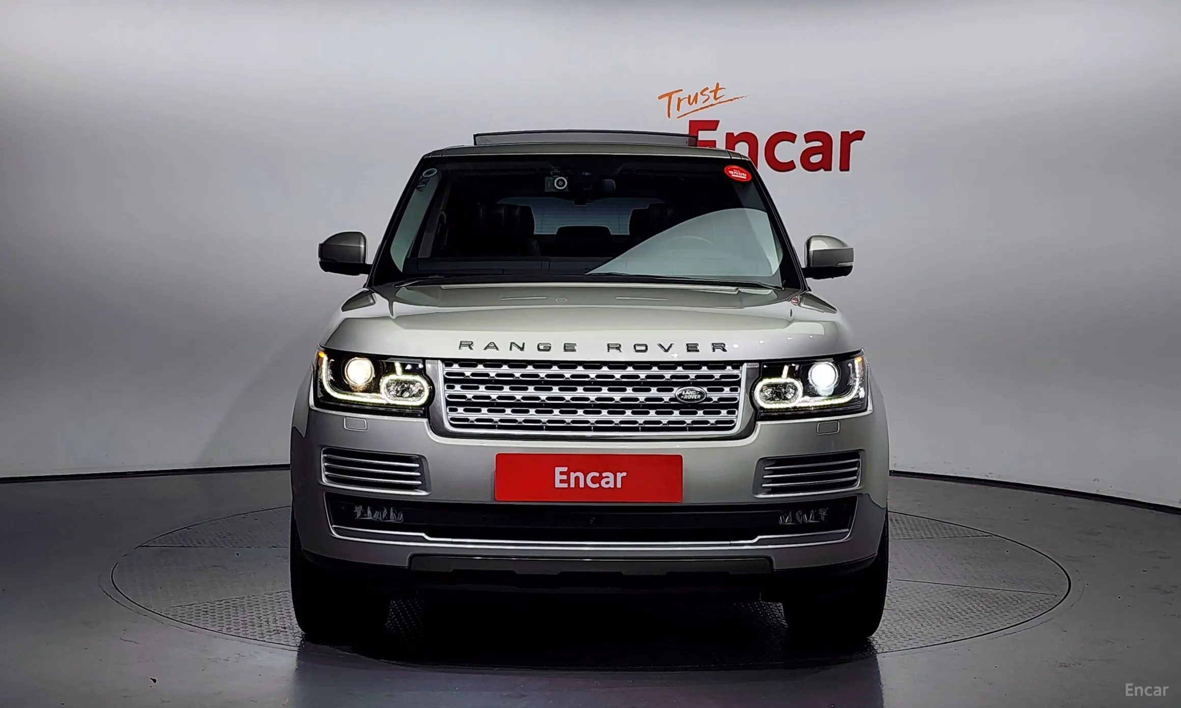 Land Rover Range Rover 4th Generation превью 2