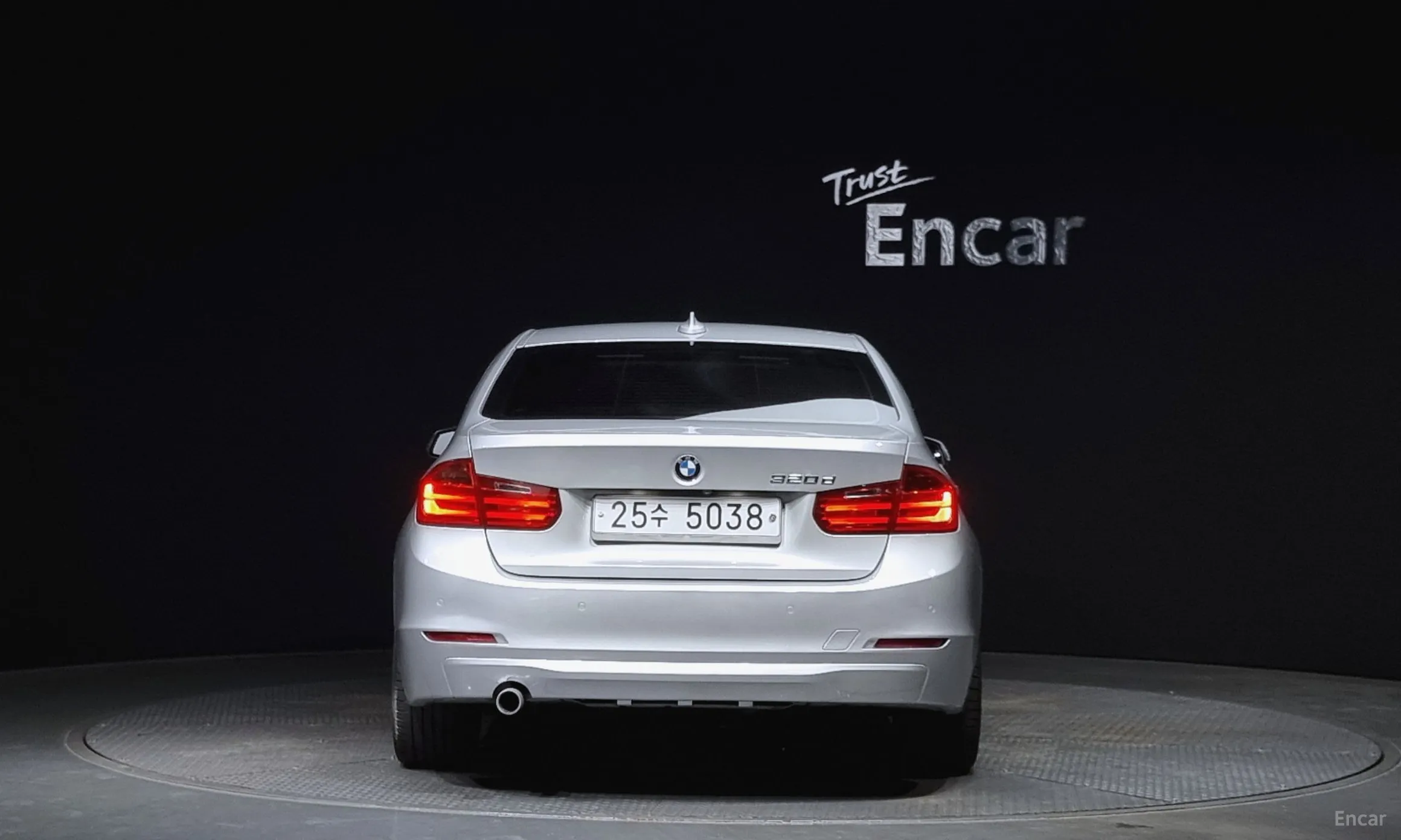 BMW 3 Series (F30) превью 3