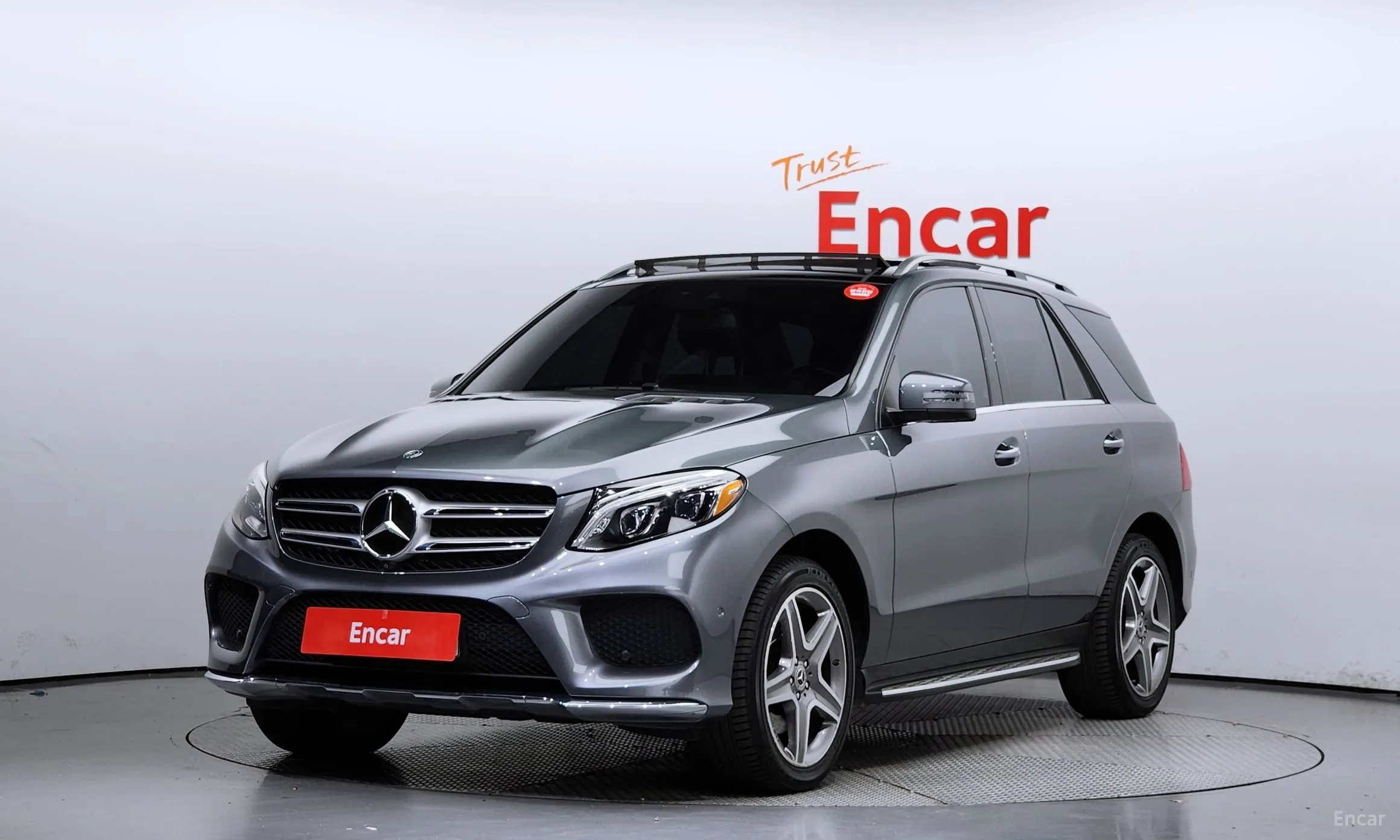 Mercedes Benz GLE-Class W166