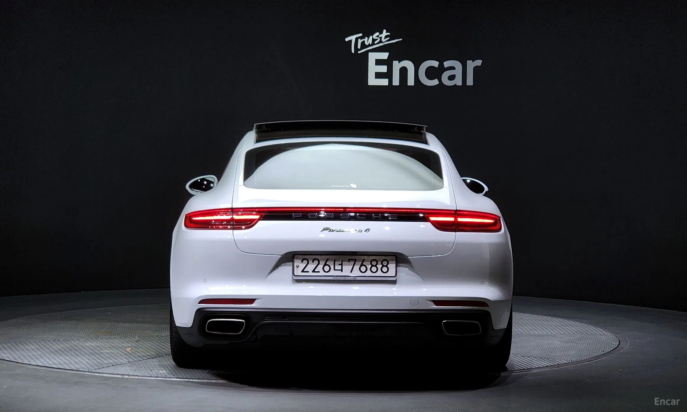 Porsche Panamera (971) превью 3