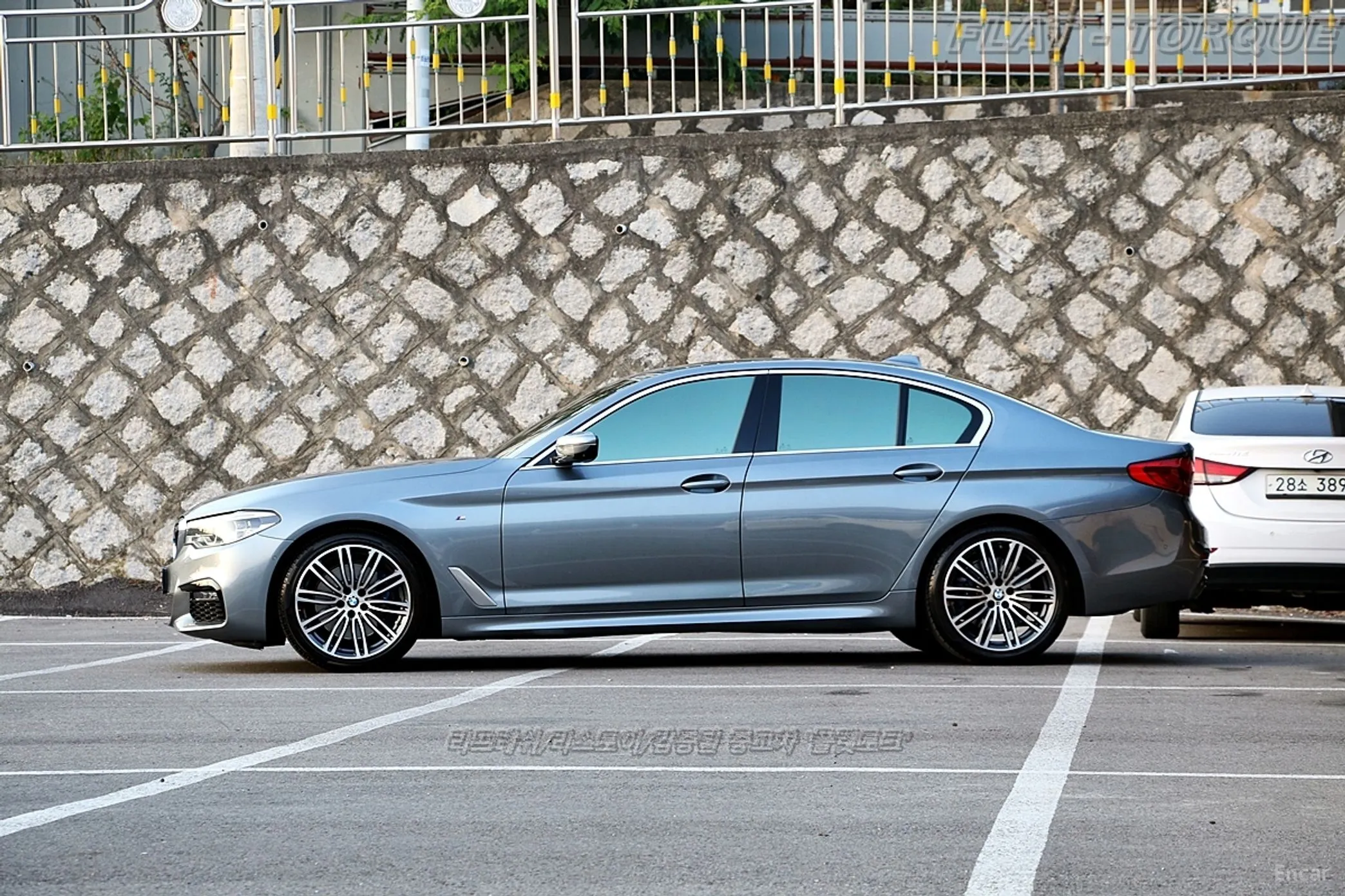 BMW 5 Series (G30) превью 3