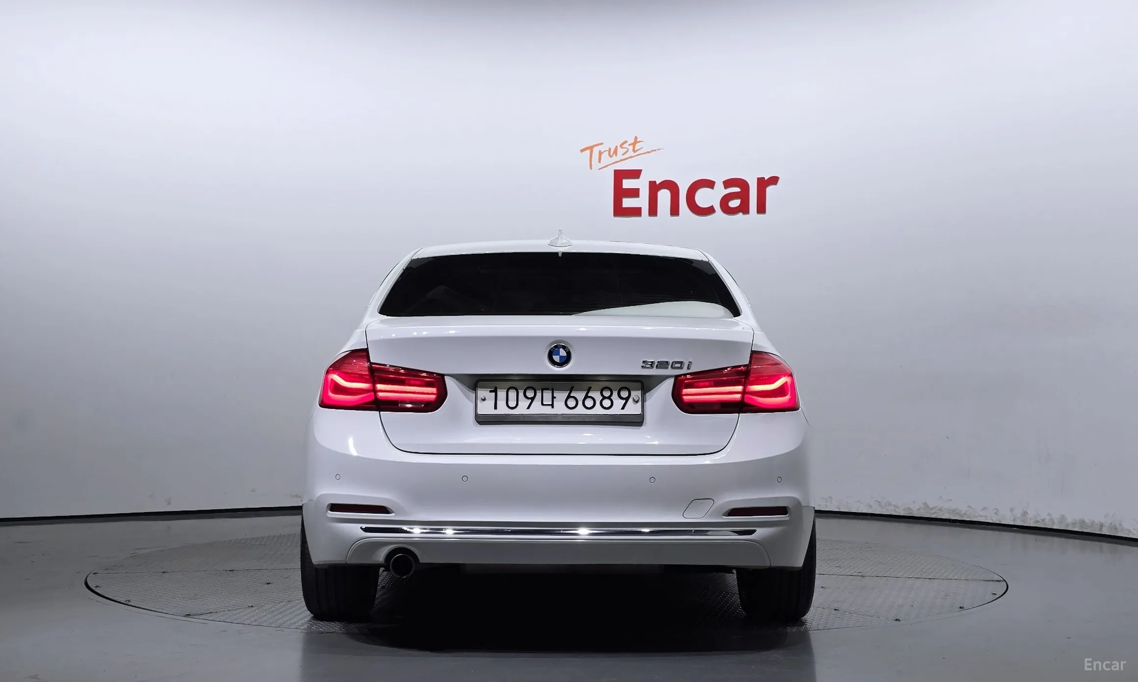 BMW 3 Series (F30) превью 3