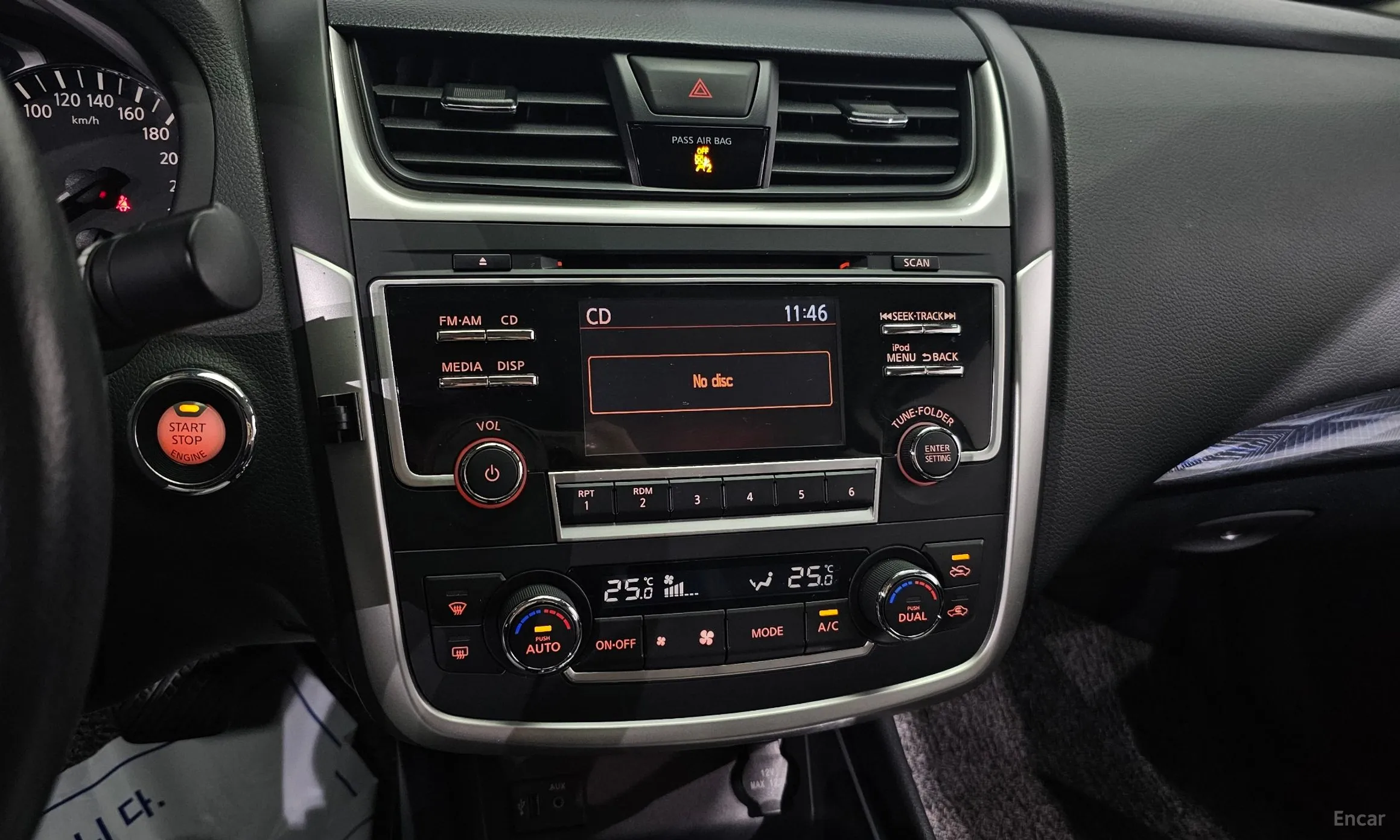 Nissan Altima превью 18
