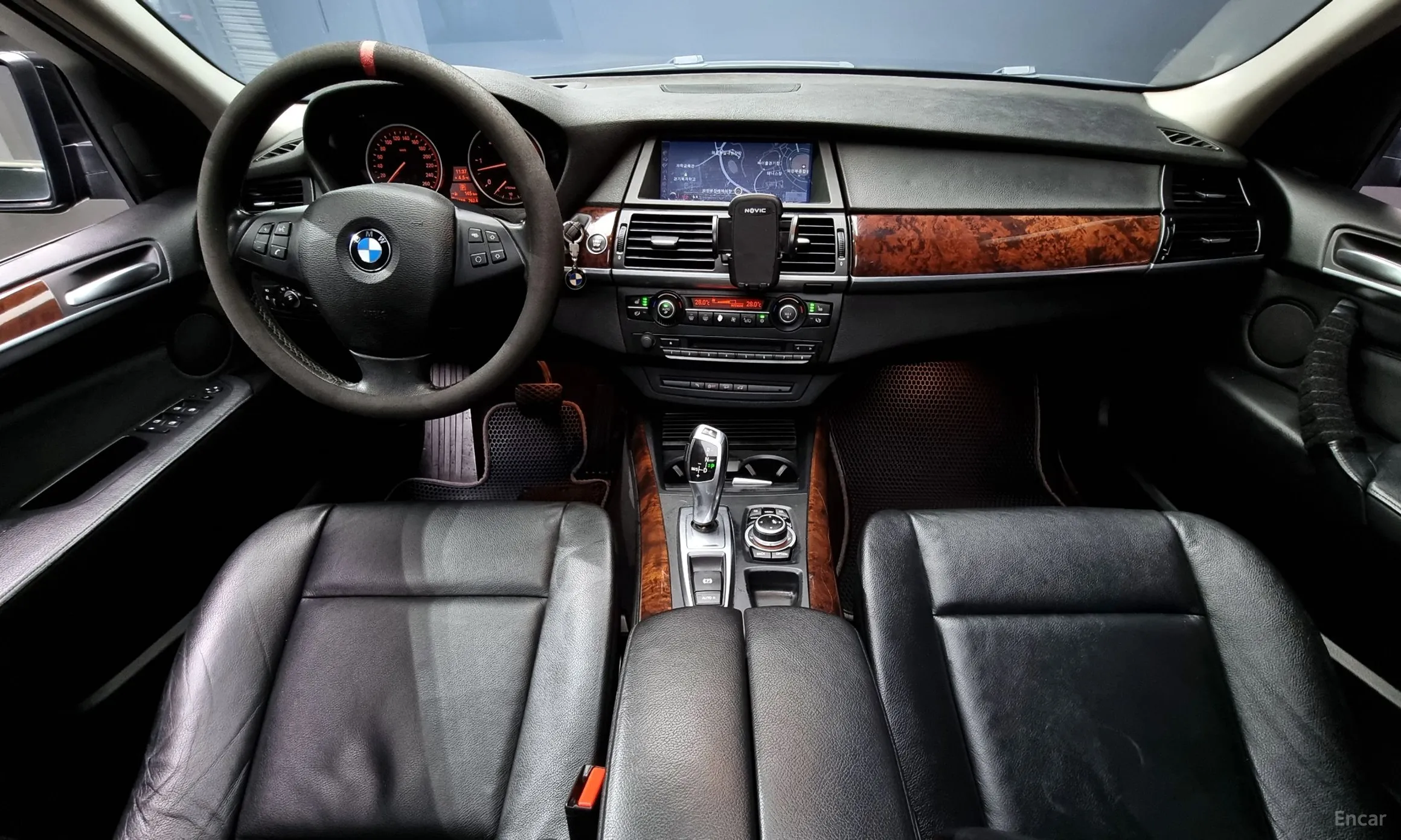 BMW X5 (E70) превью 4