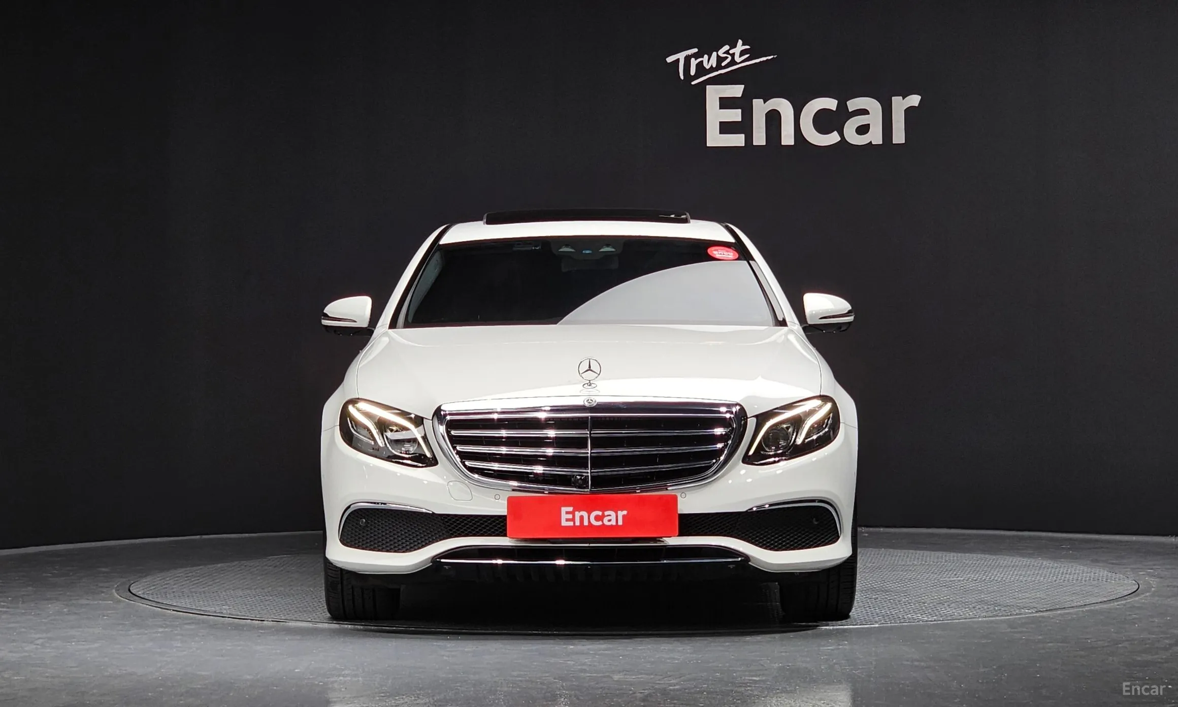Mercedes Benz E-Class W213