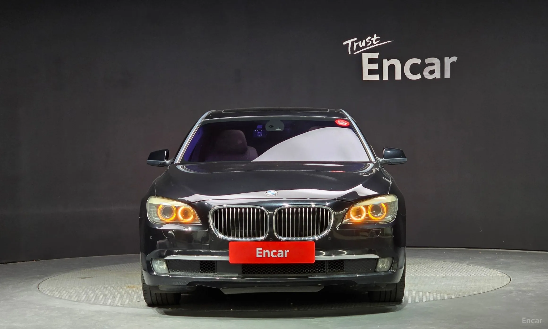 BMW 7 Series (F01) превью 2