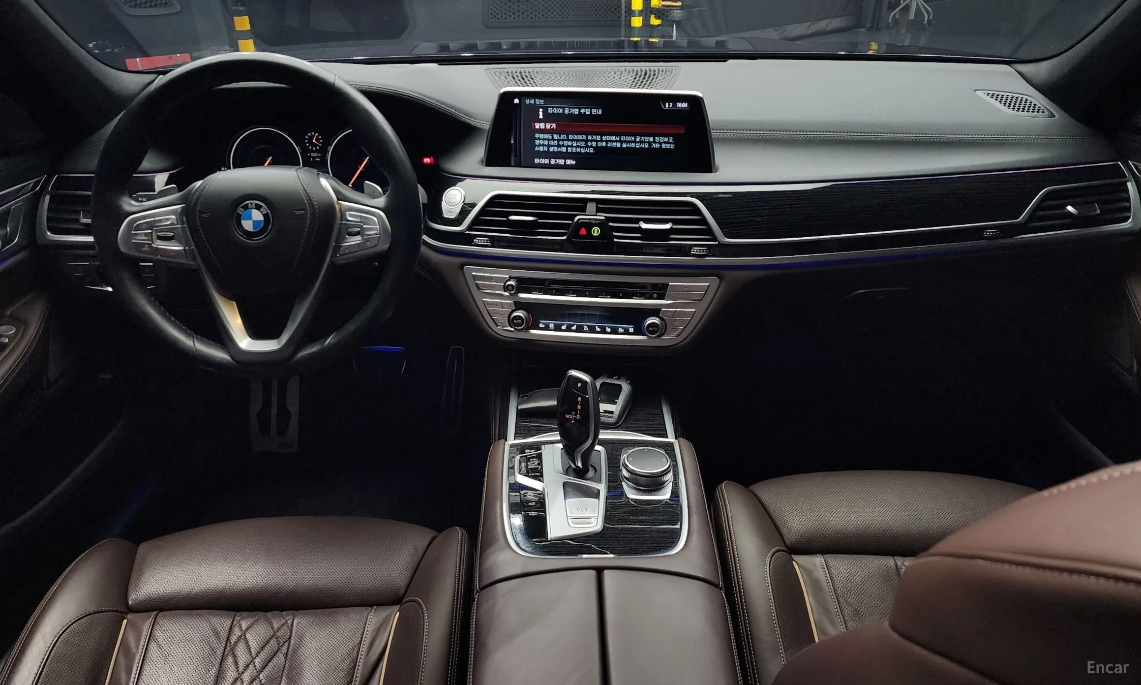 BMW 7 Series (G11) превью 4