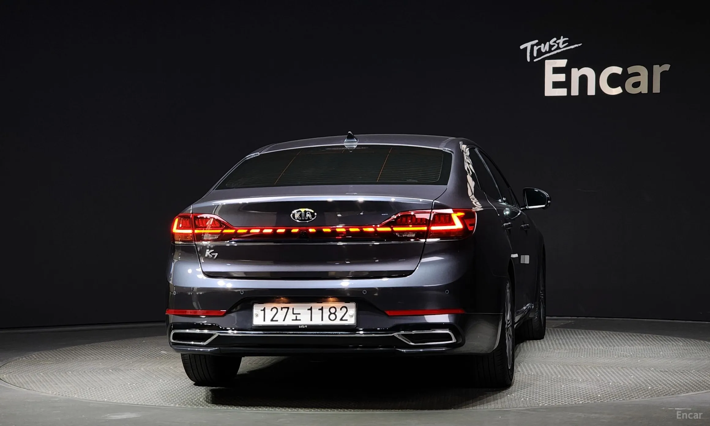 Kia K7 Premier Hybrid превью 3
