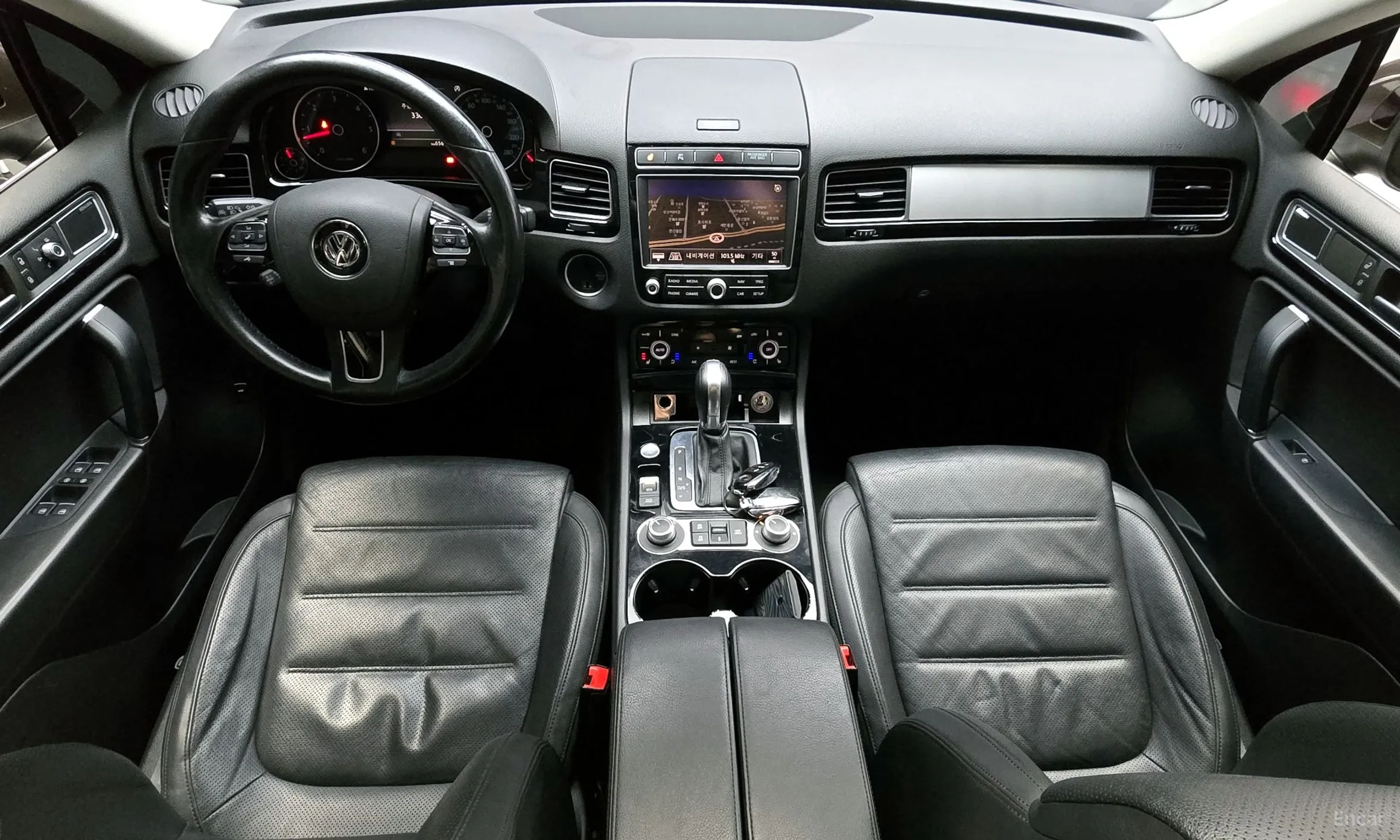 Volkswagen New Touareg превью 4