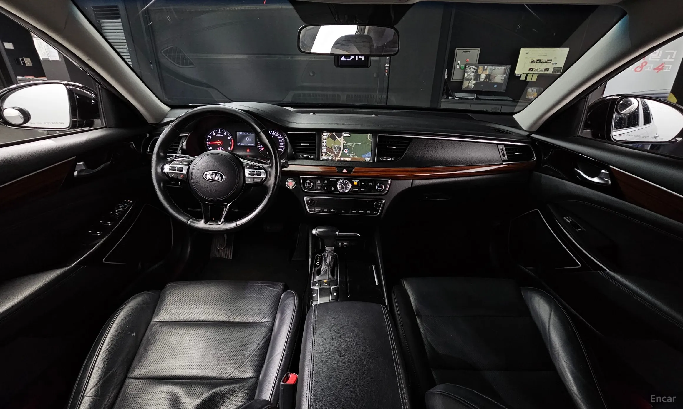 Kia K7 превью 4