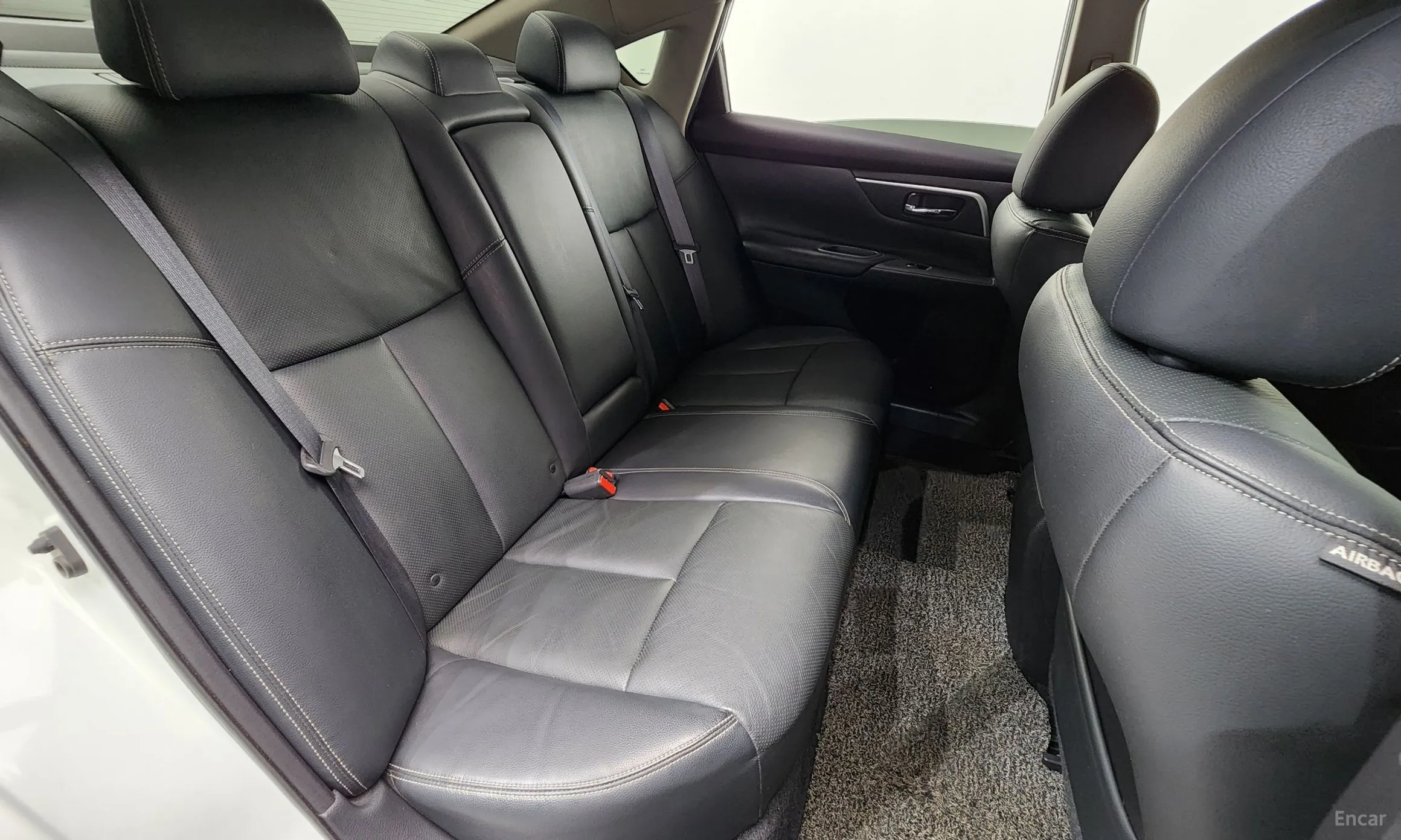 Nissan Altima превью 19