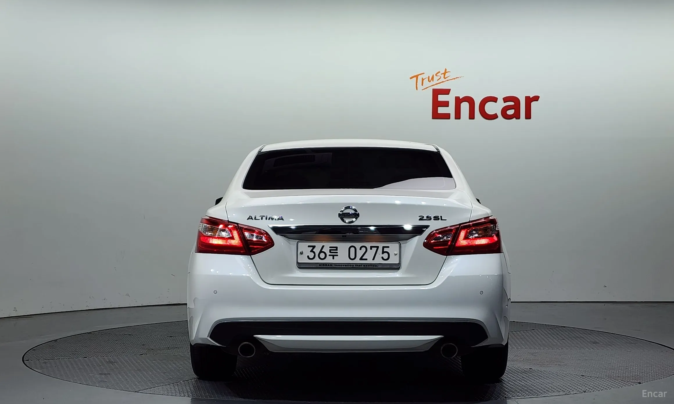 Nissan Altima превью 4