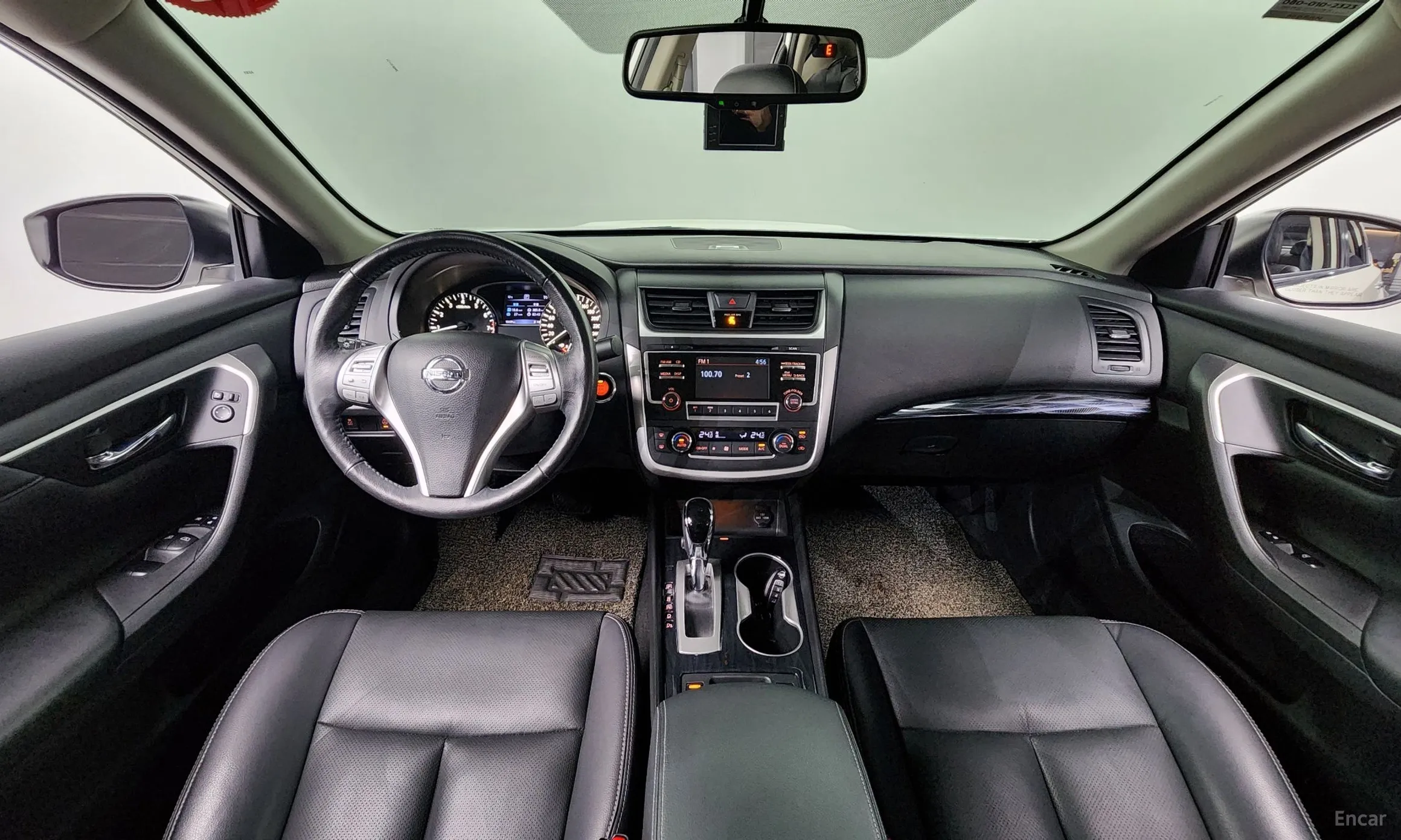 Nissan Altima превью 7