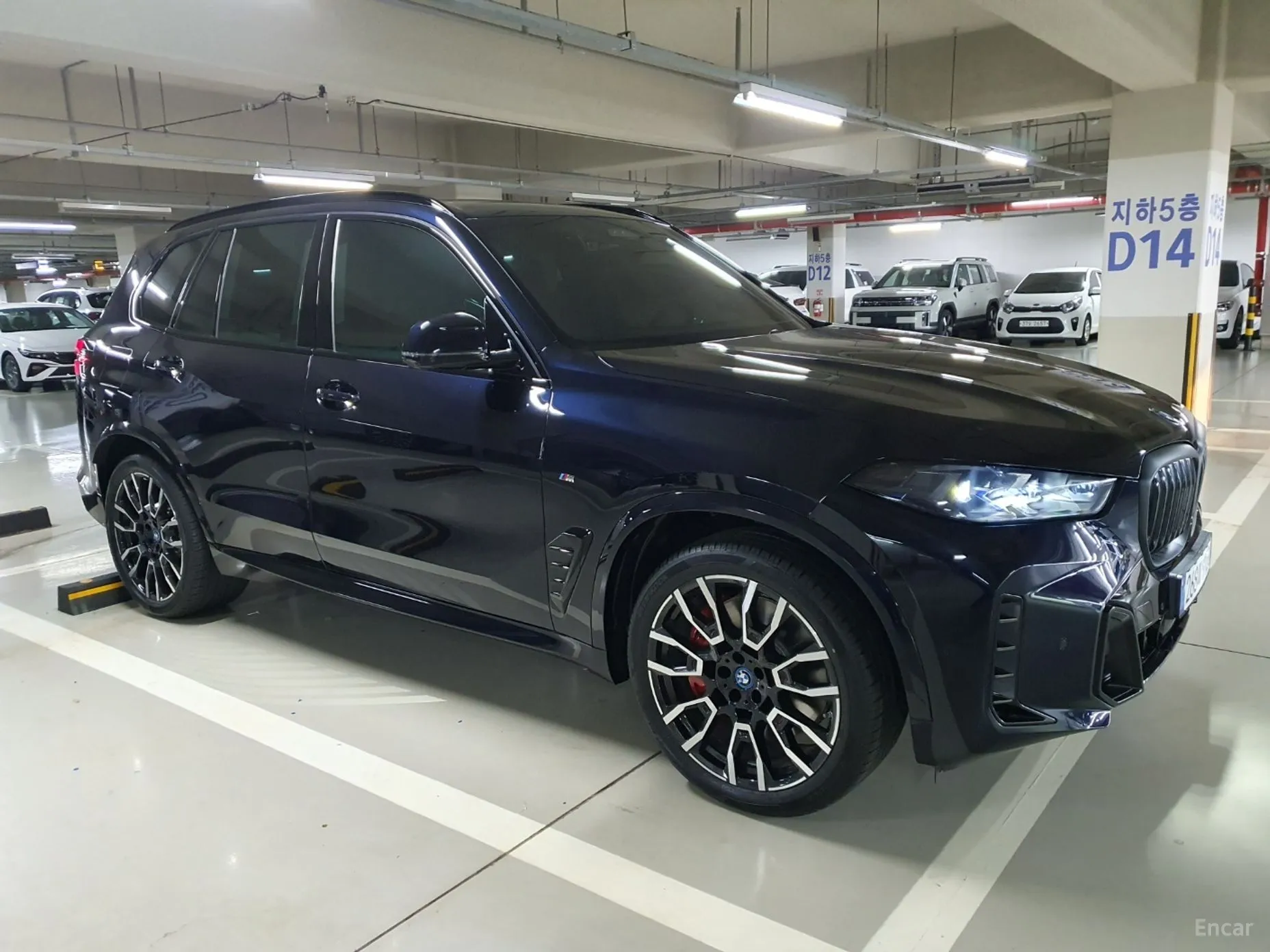 BMW X5 (G05) превью 3