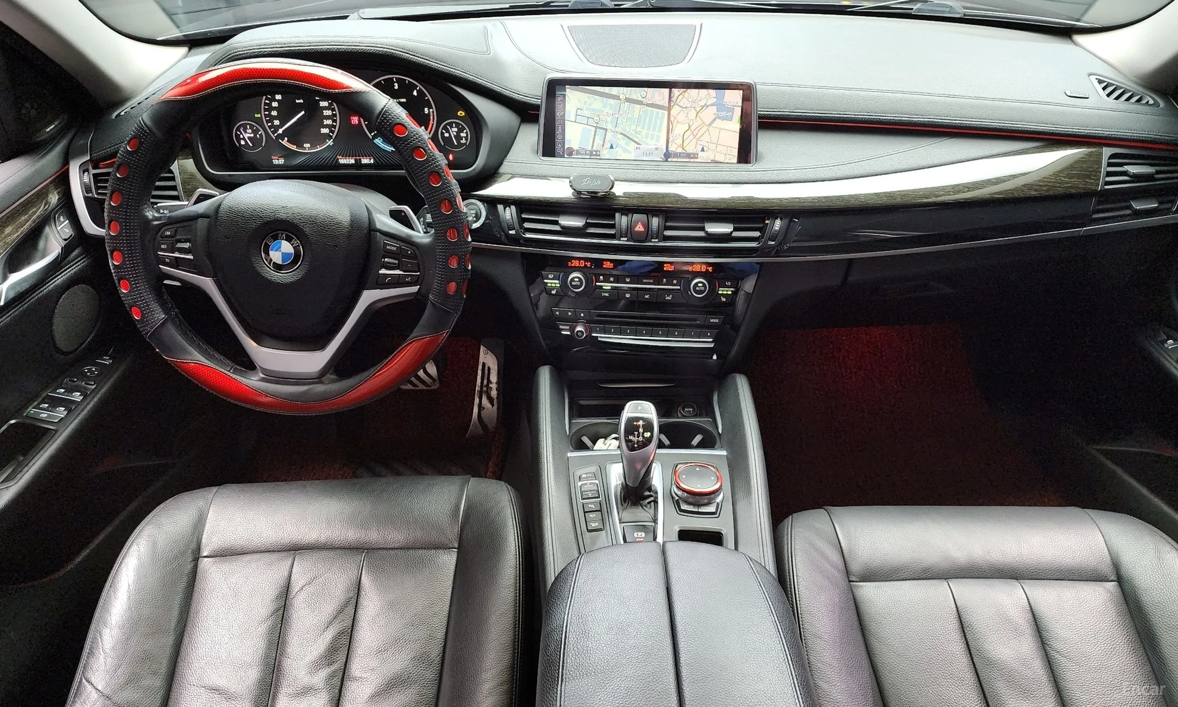 BMW X6 (F16) превью 4