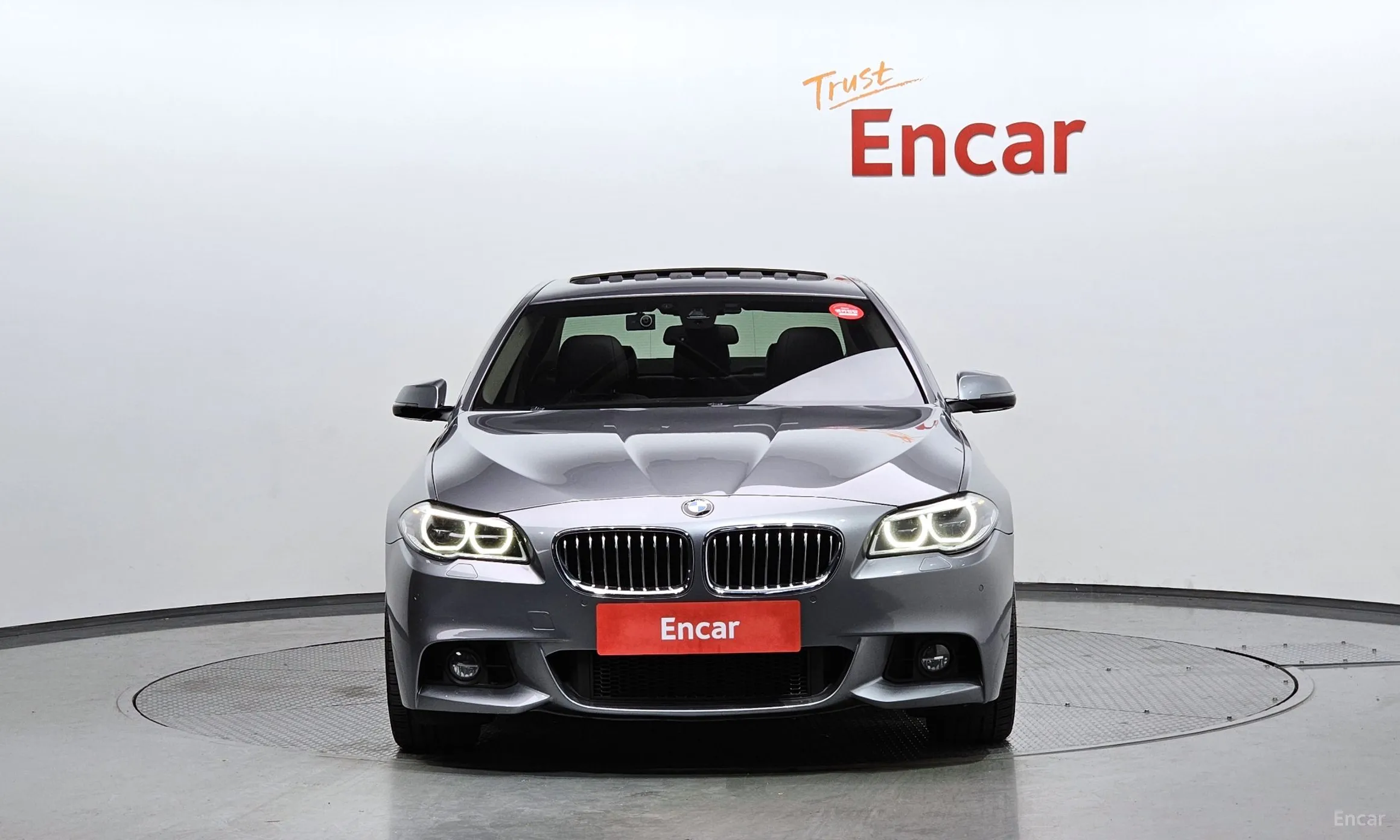 BMW 5 Series (F10) превью 2