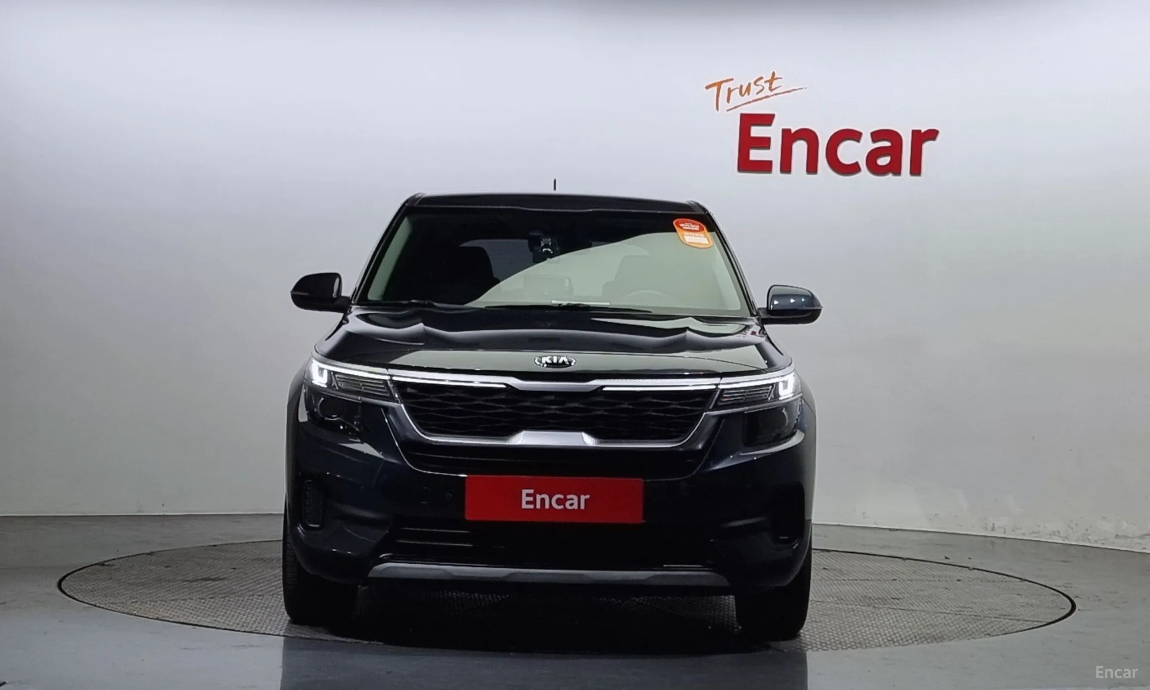 Kia Seltos превью 2