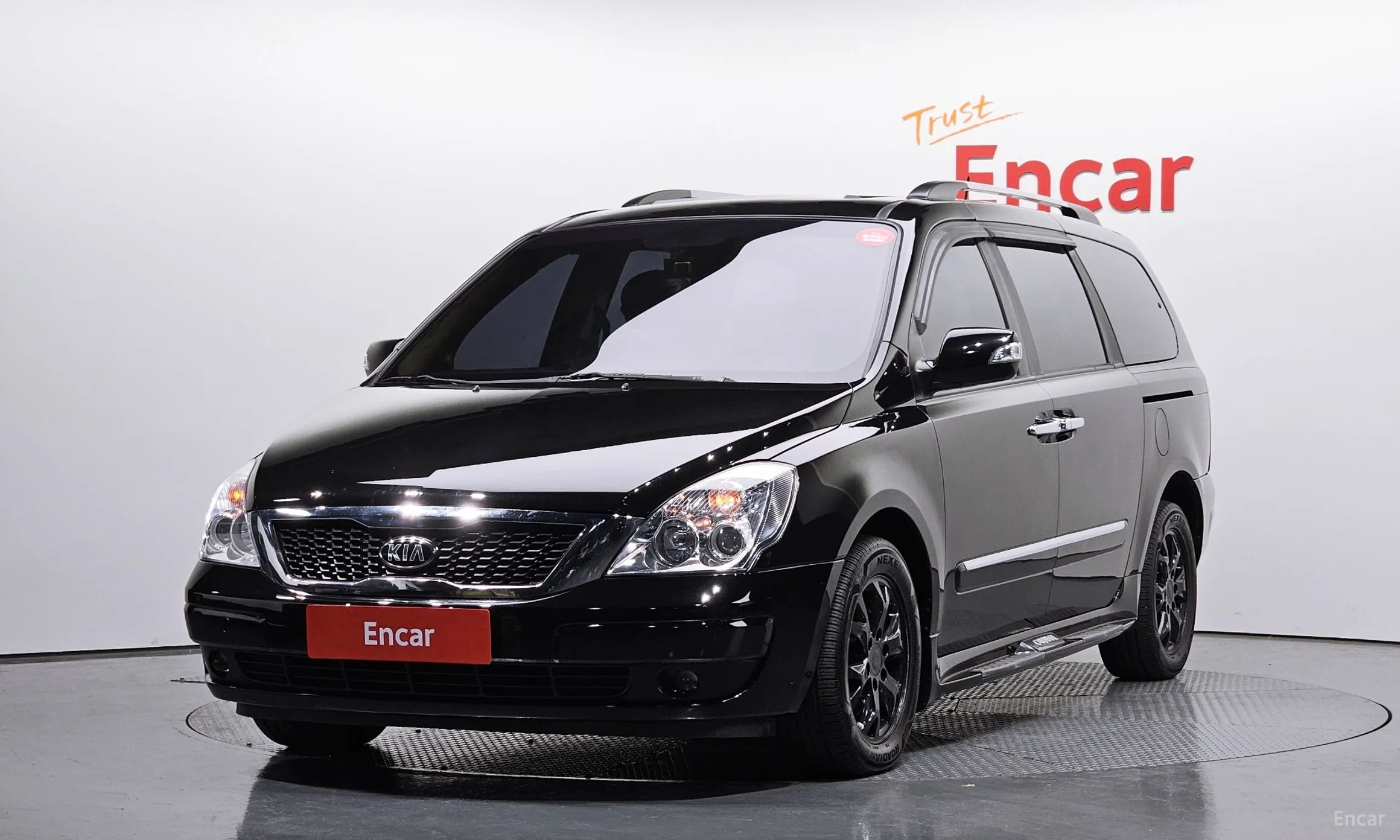 Kia Carnival R