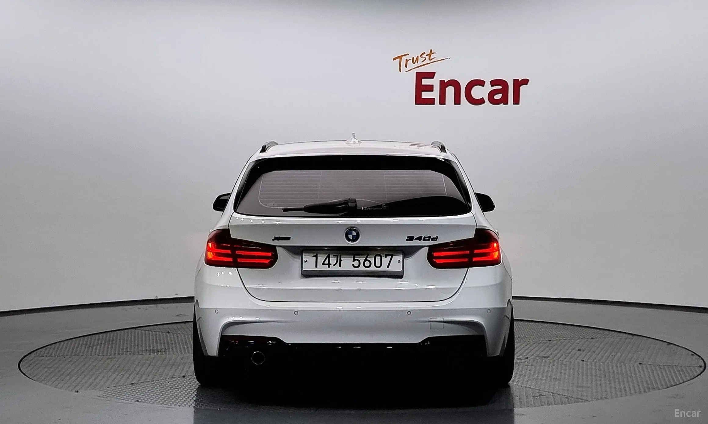 BMW 3 Series (F30) превью 3