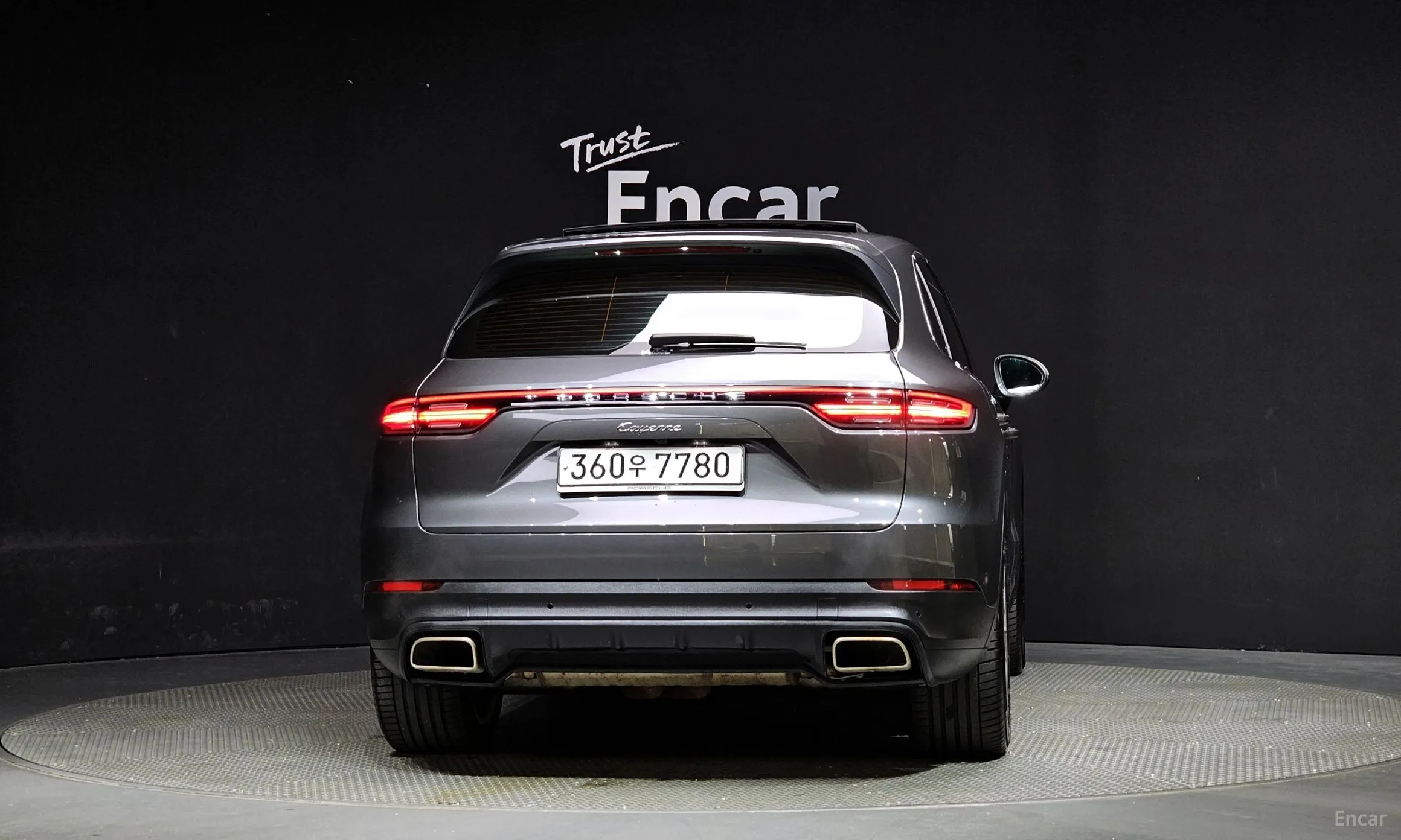 Porsche Cayenne (PO536) превью 3
