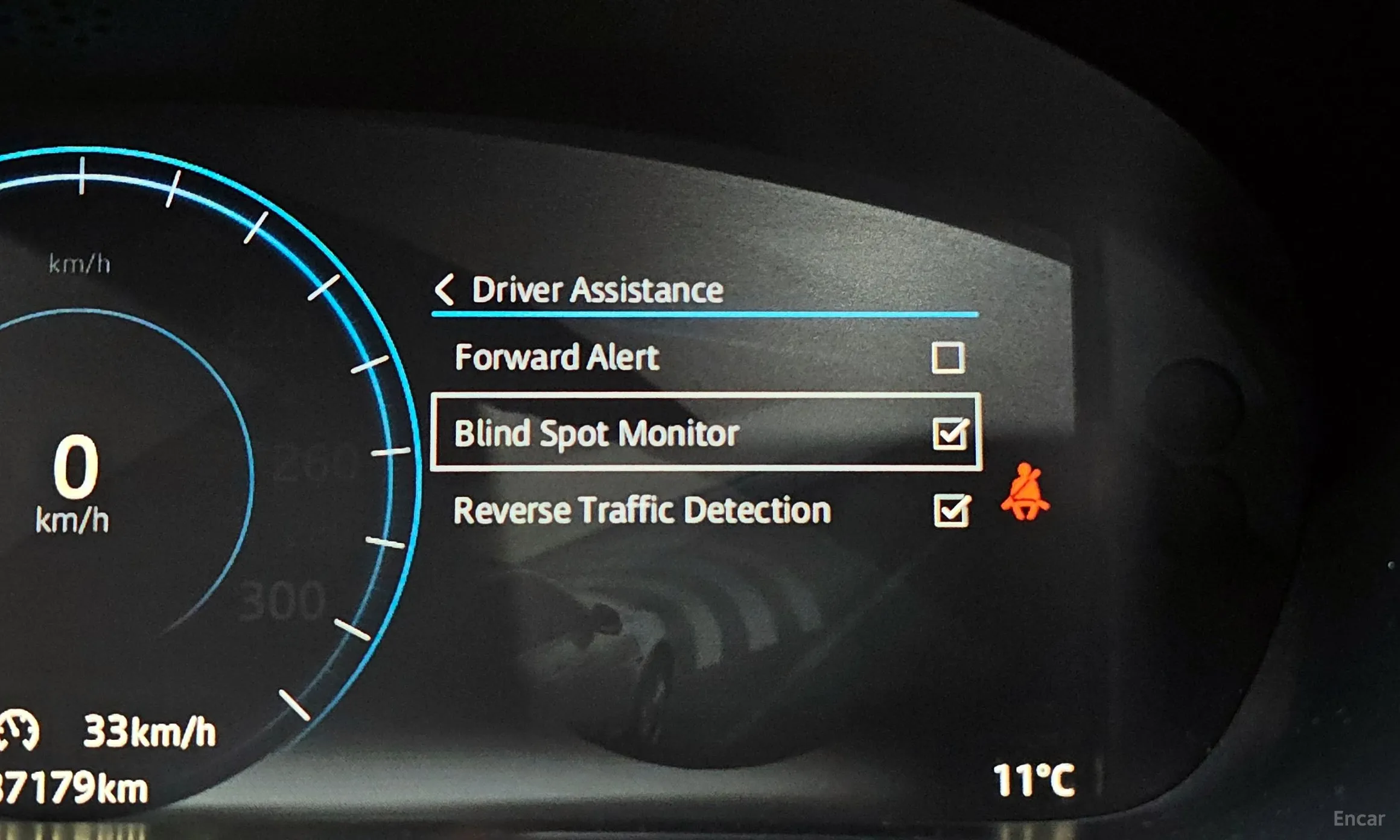 Jaguar All New XJ превью 17