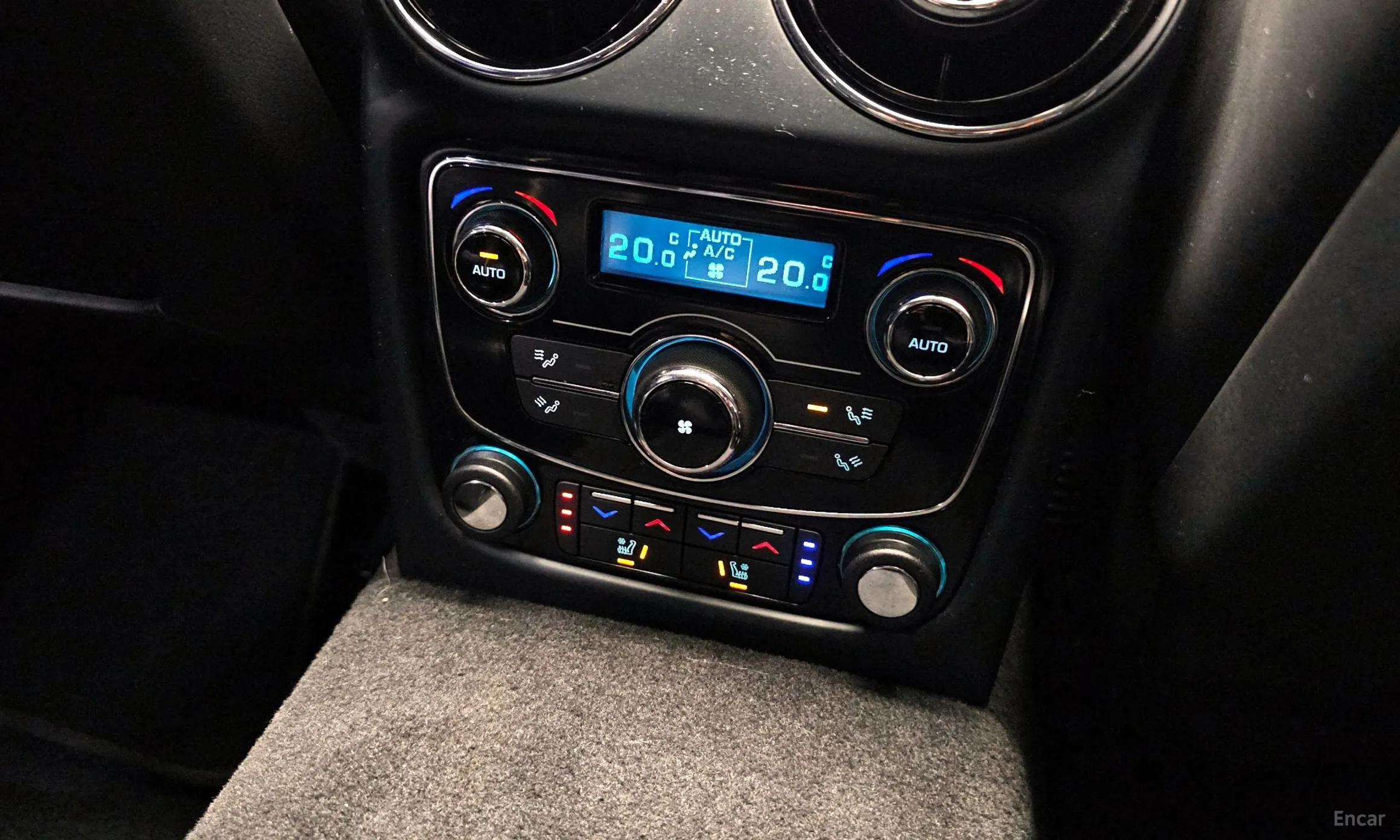 Jaguar All New XJ превью 18