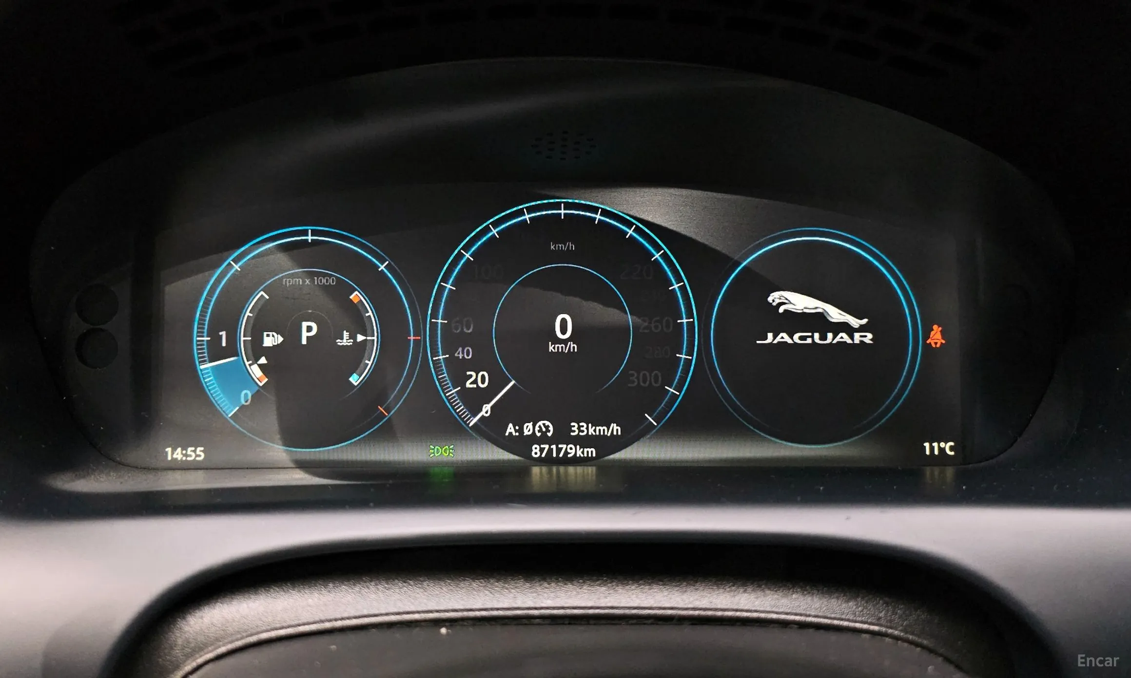 Jaguar All New XJ превью 8