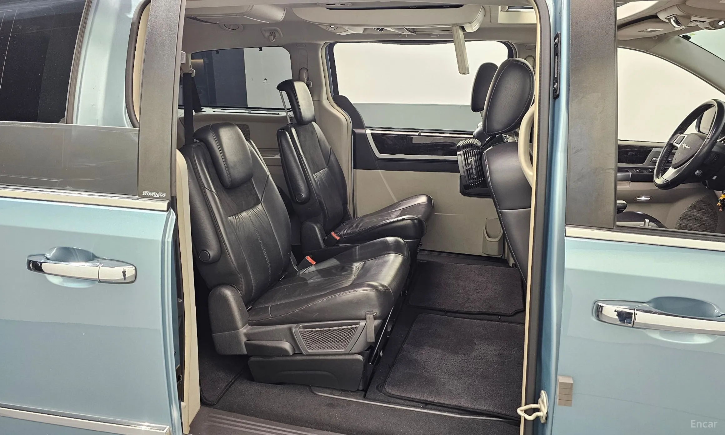 Chrysler Grand Voyager превью 12