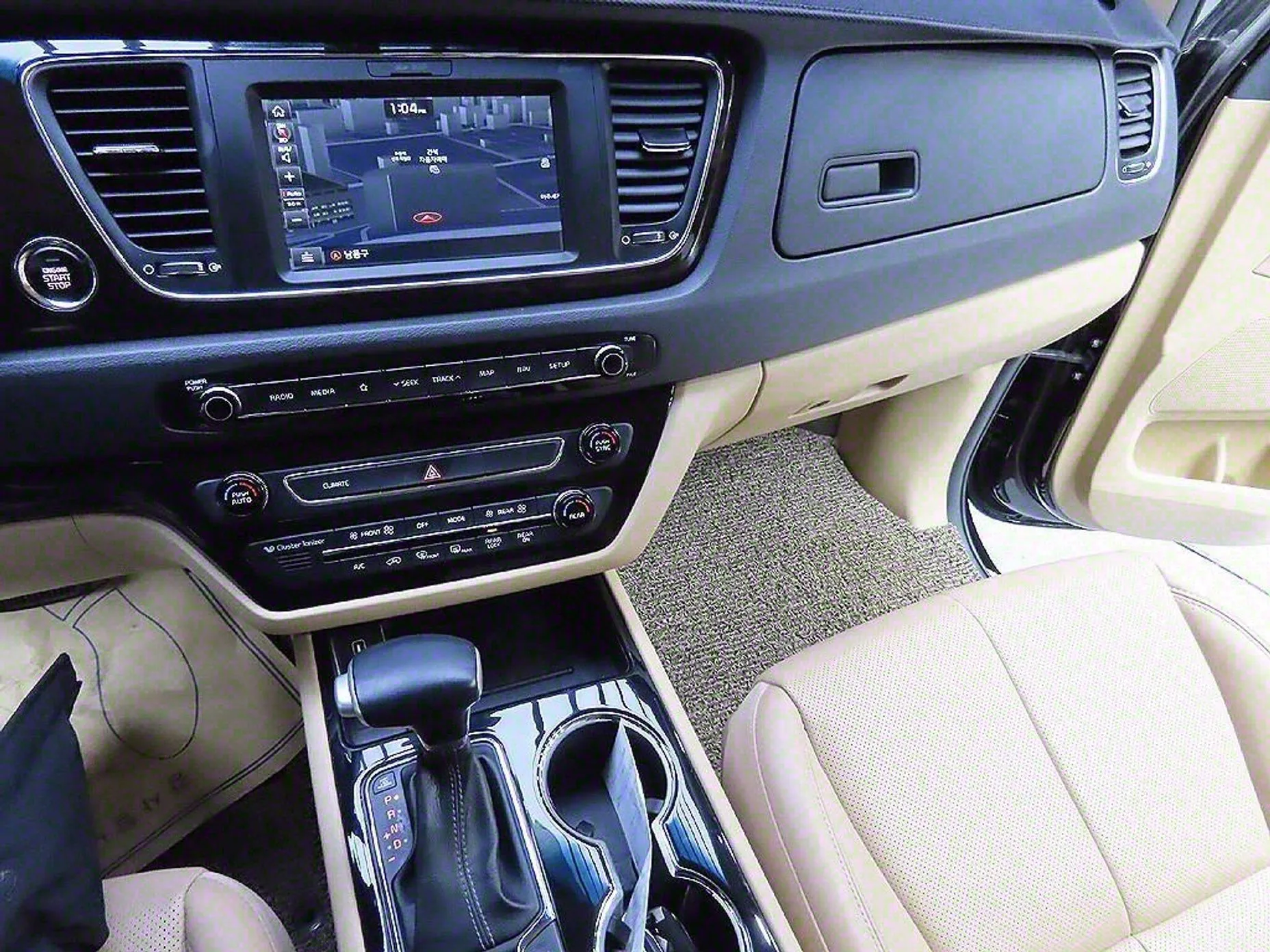 Kia Carnival превью 4