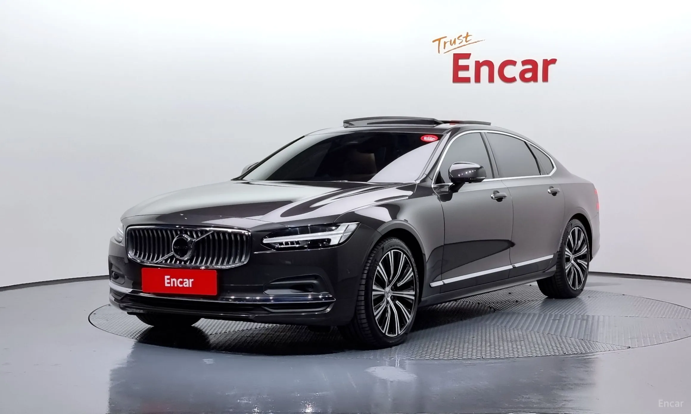 S90