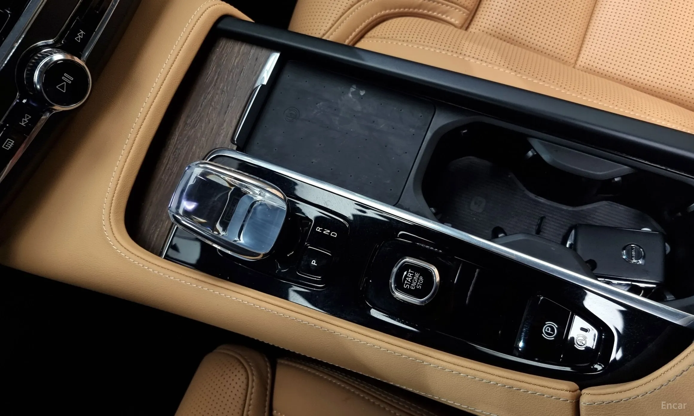 Volvo S90 превью 9
