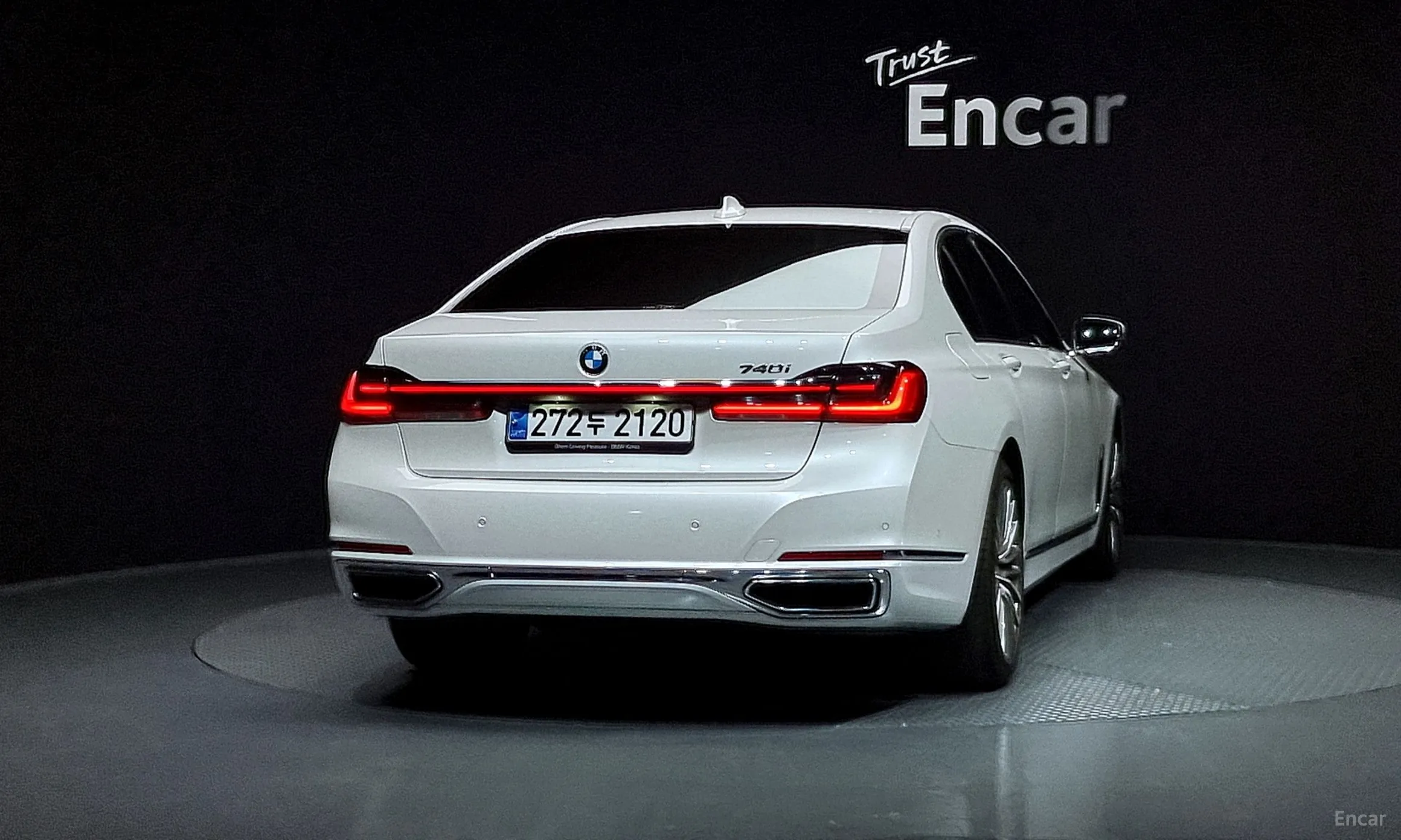 BMW 7 Series (G11) превью 3