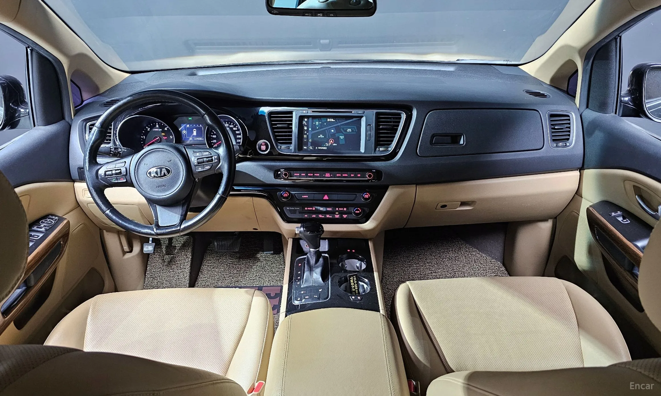 Kia Carnival превью 4
