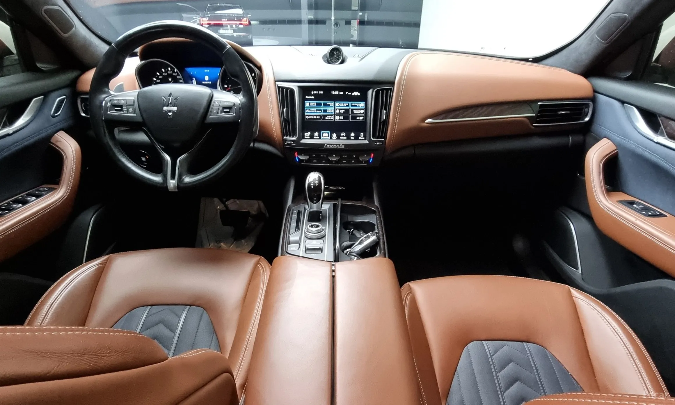 Maserati Levante превью 7