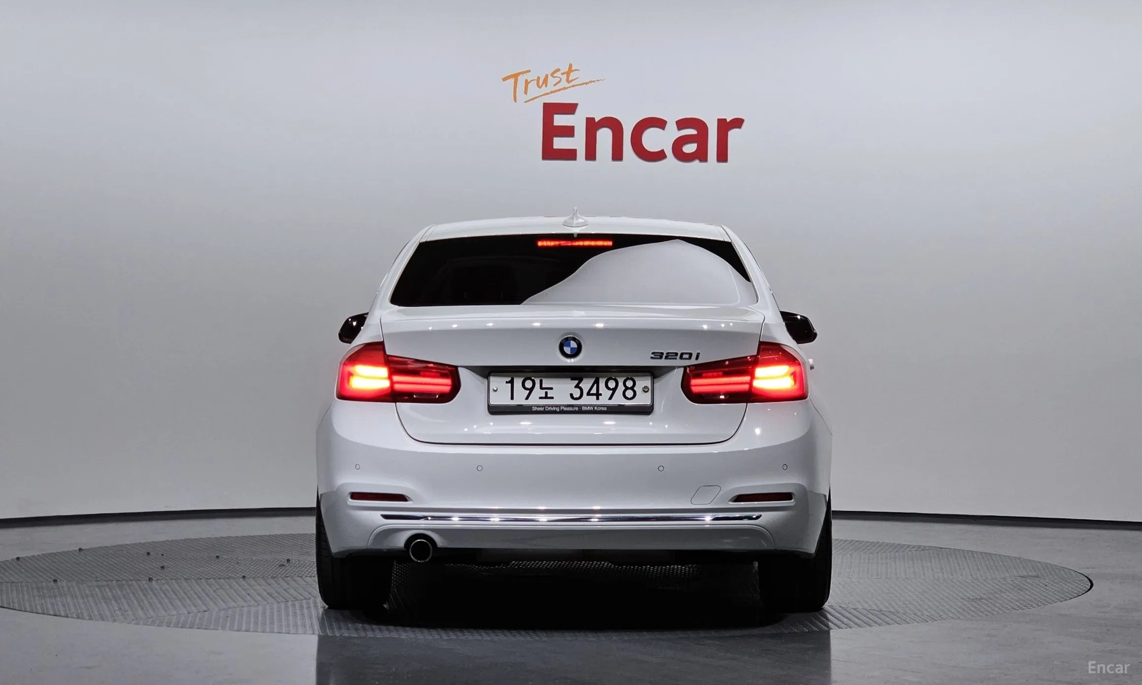 BMW 3 Series (F30) превью 3