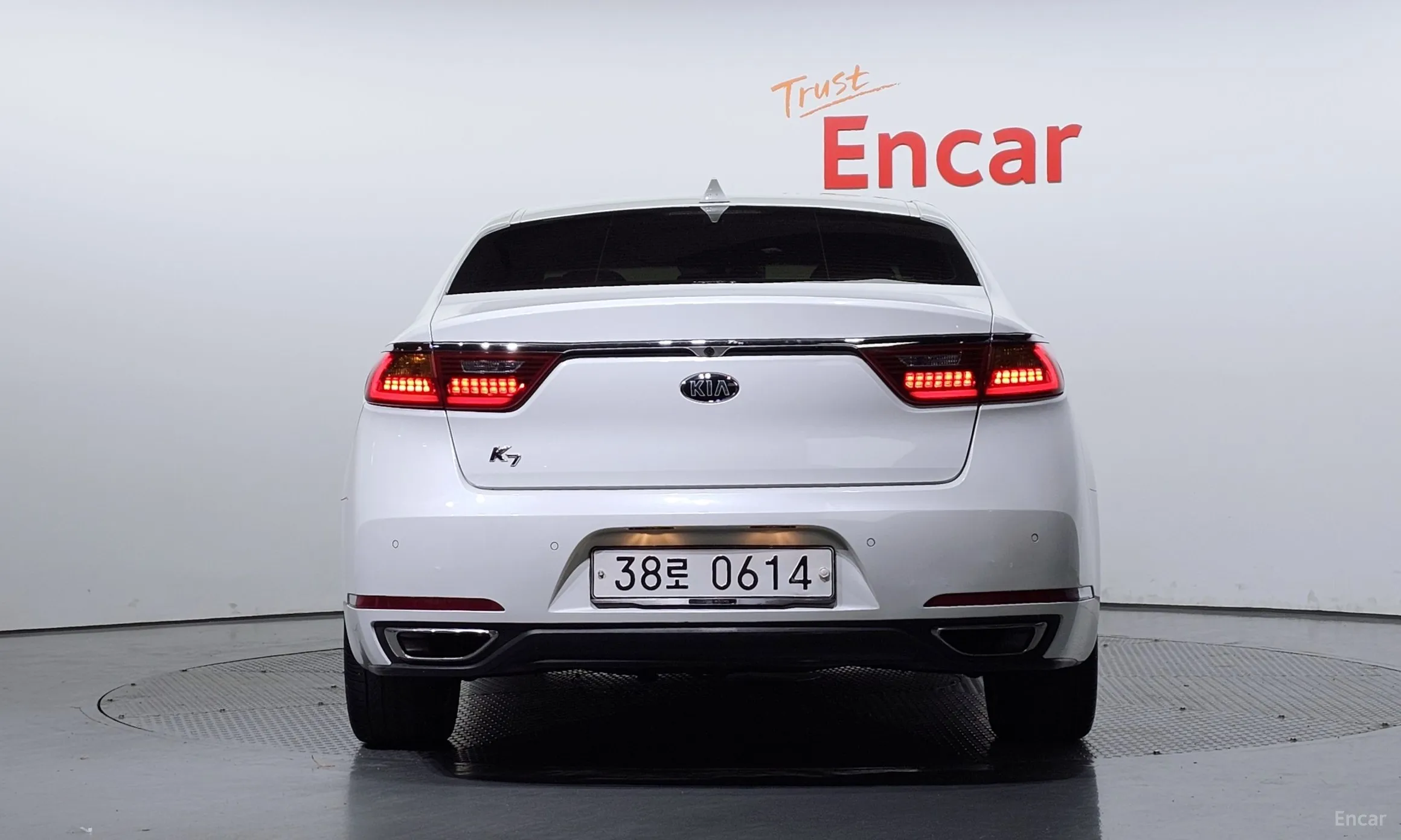 Kia K7 превью 3