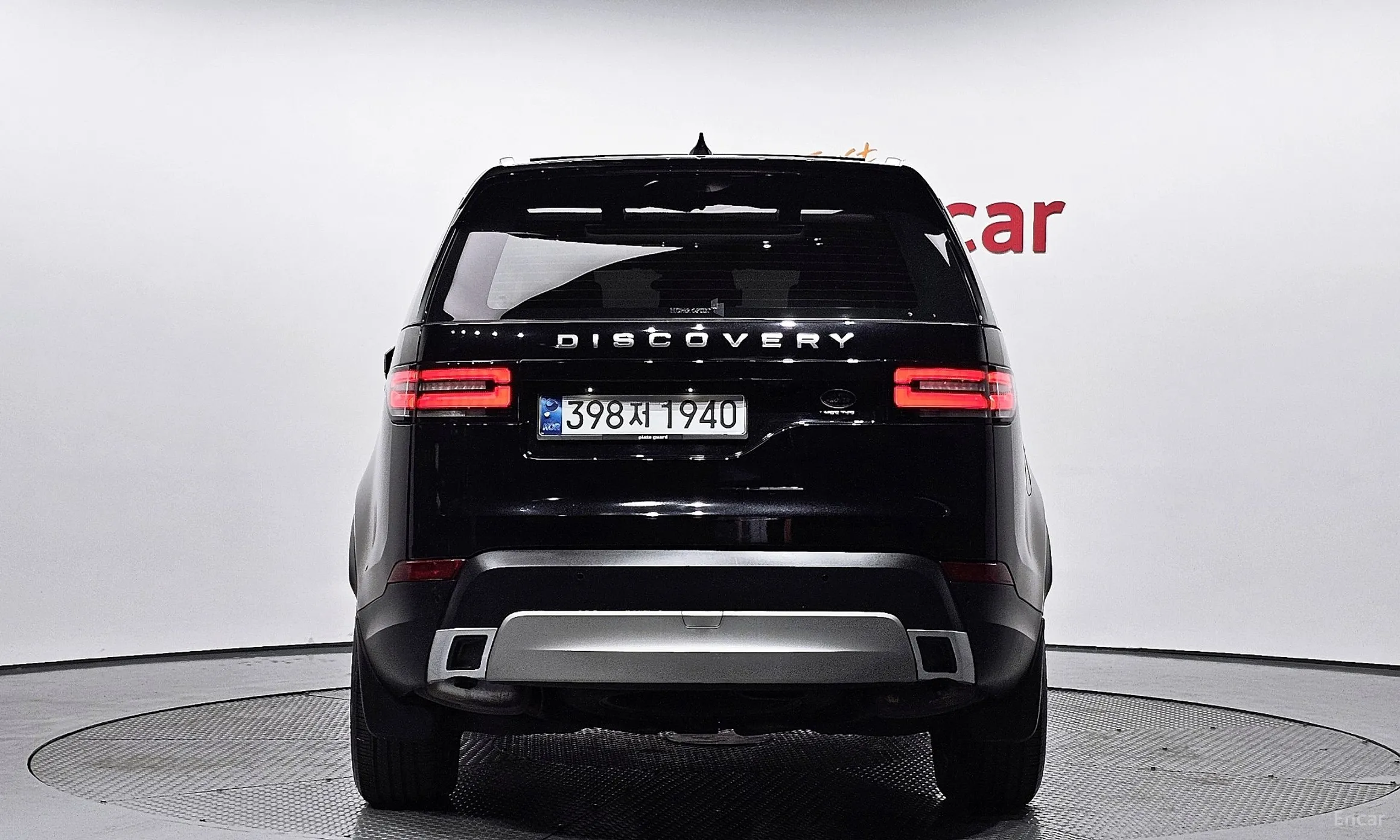 Land Rover Discovery 5 превью 3