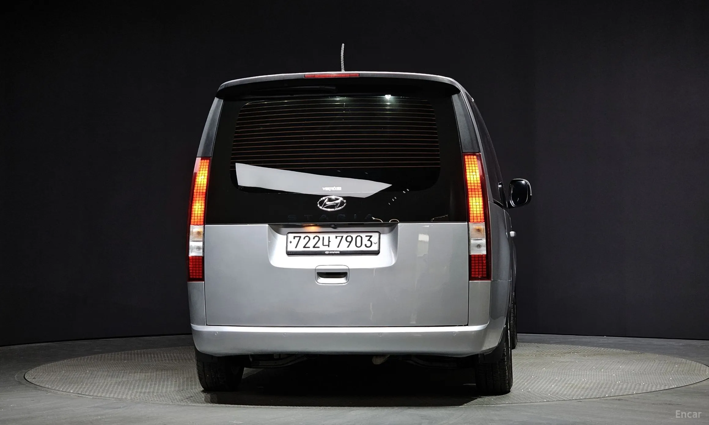 Hyundai Staria превью 3