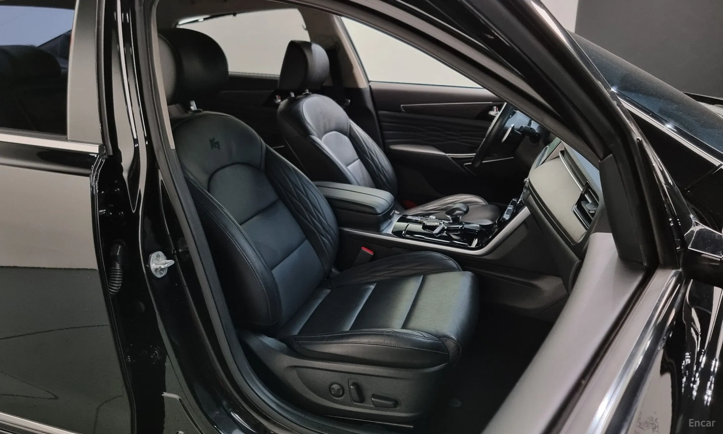 Kia K7 Premier превью 12