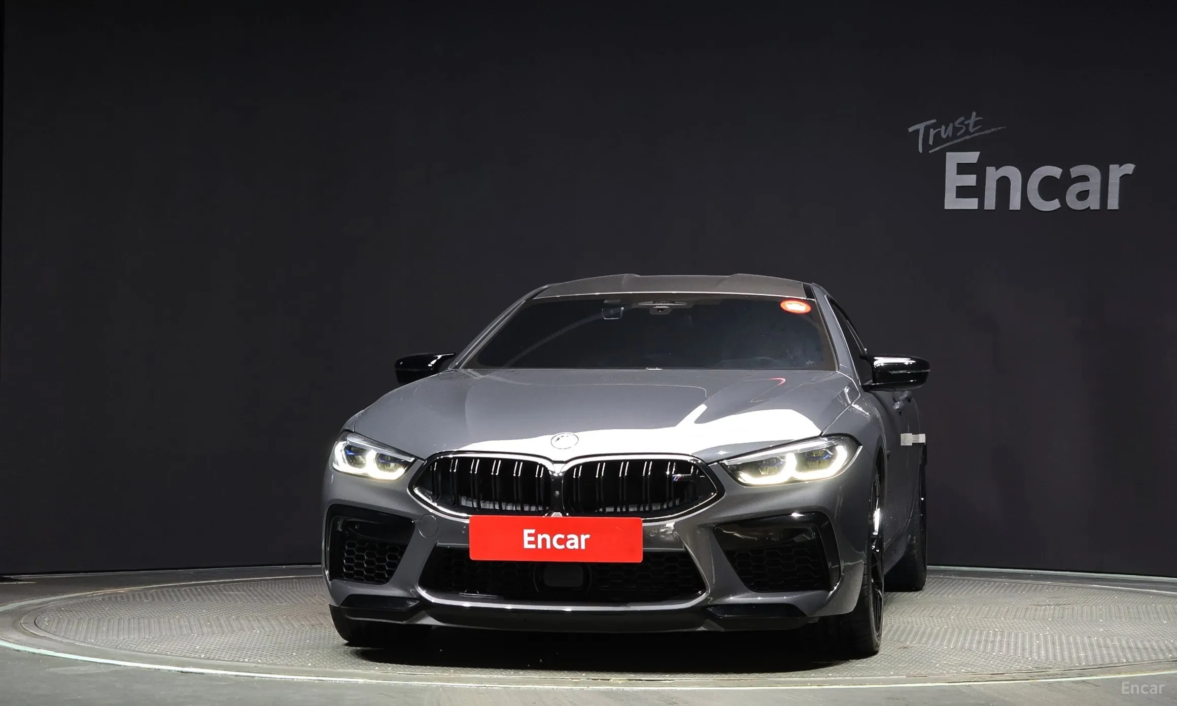 BMW M8 (G15)