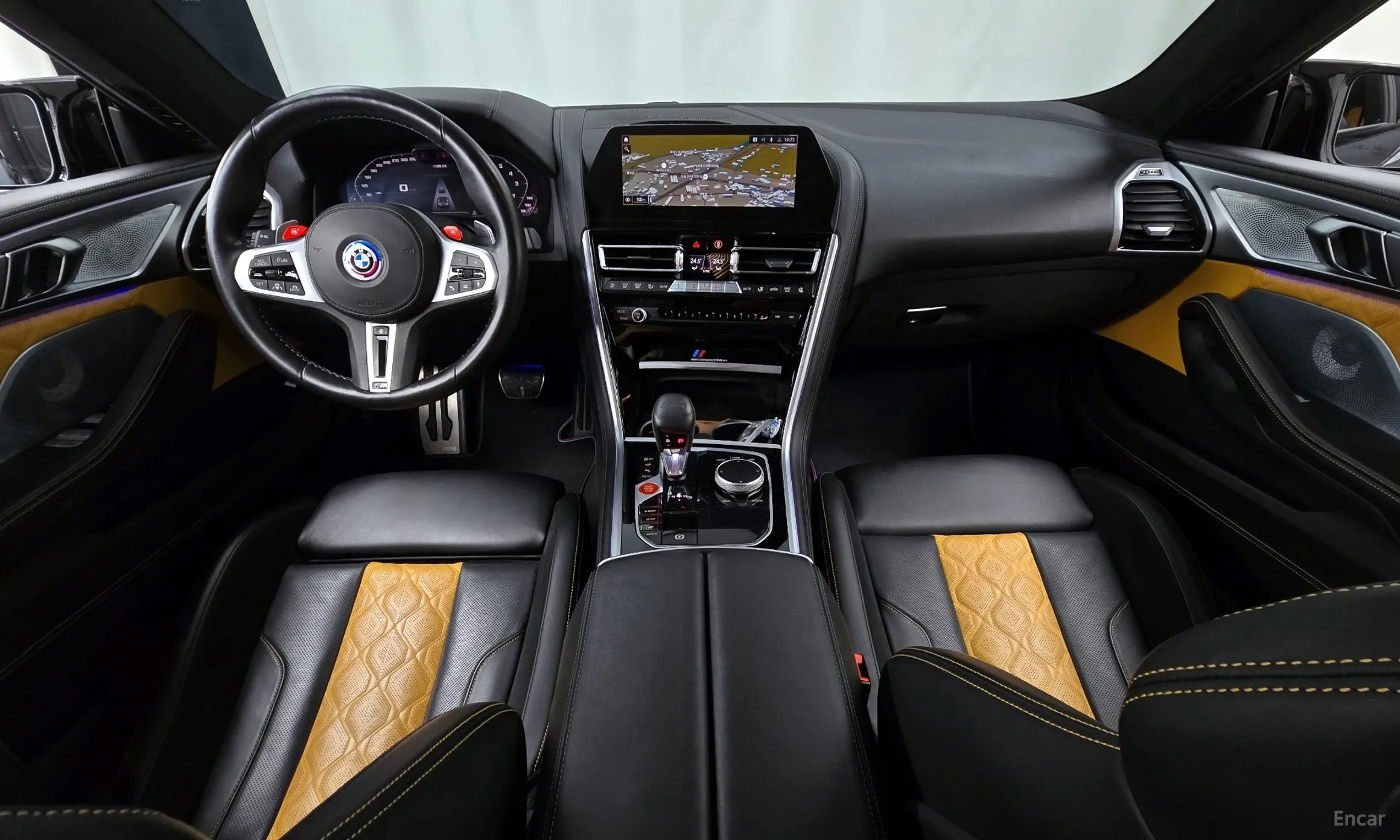 BMW M8 (G15) превью 4