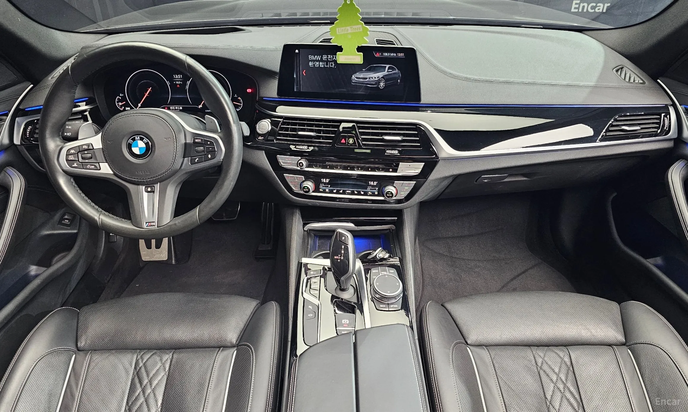 BMW 5 Series (G30) превью 4