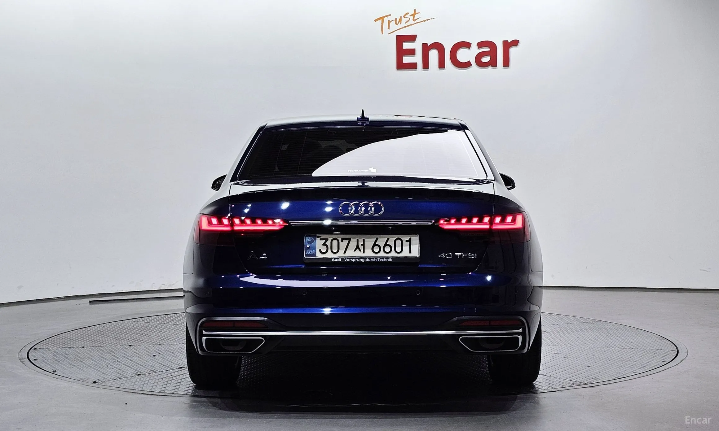 Audi A4 (B9) превью 3