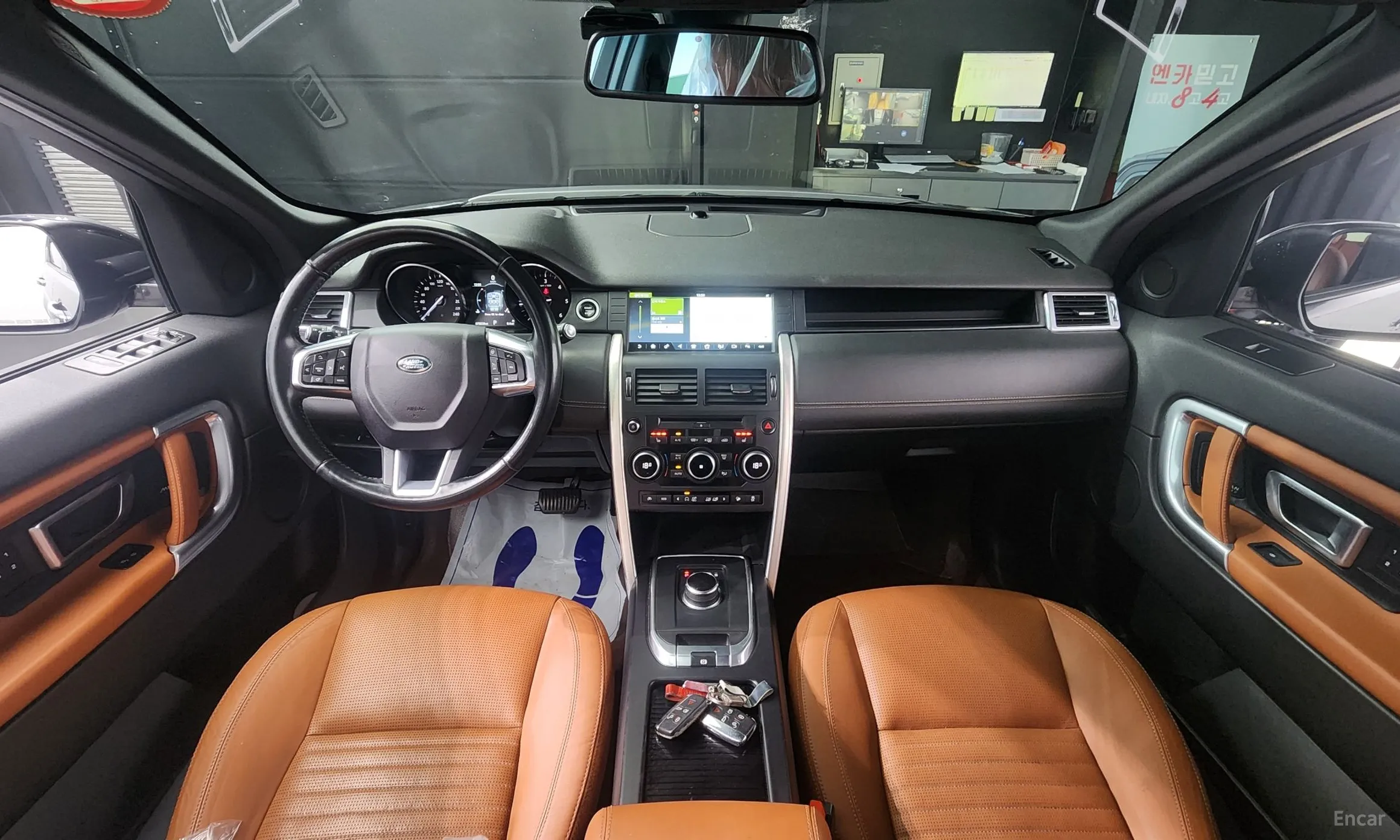 Land Rover Discovery Sports превью 4