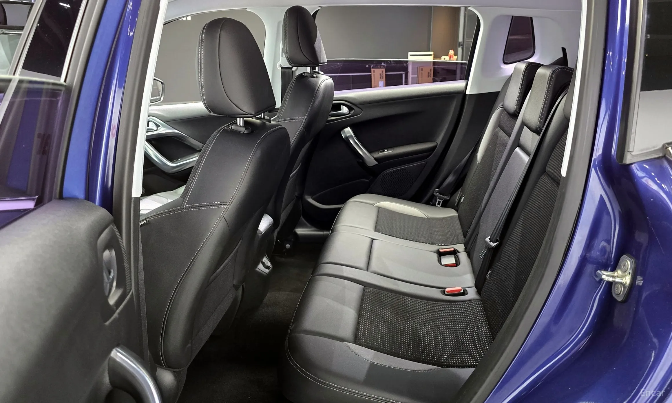 Peugeot 2008. превью 12